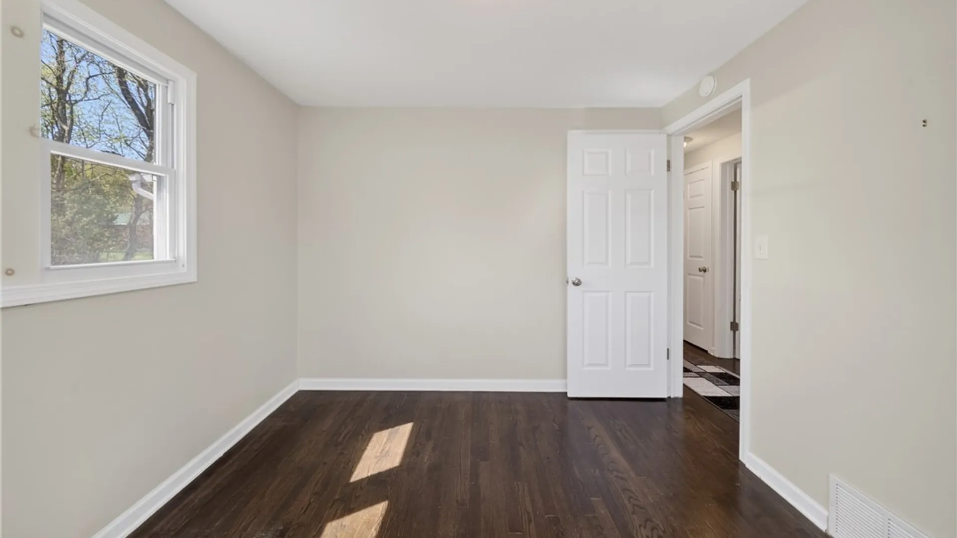 Property at 608 Forest Drive, Cicero, NY 13212 21