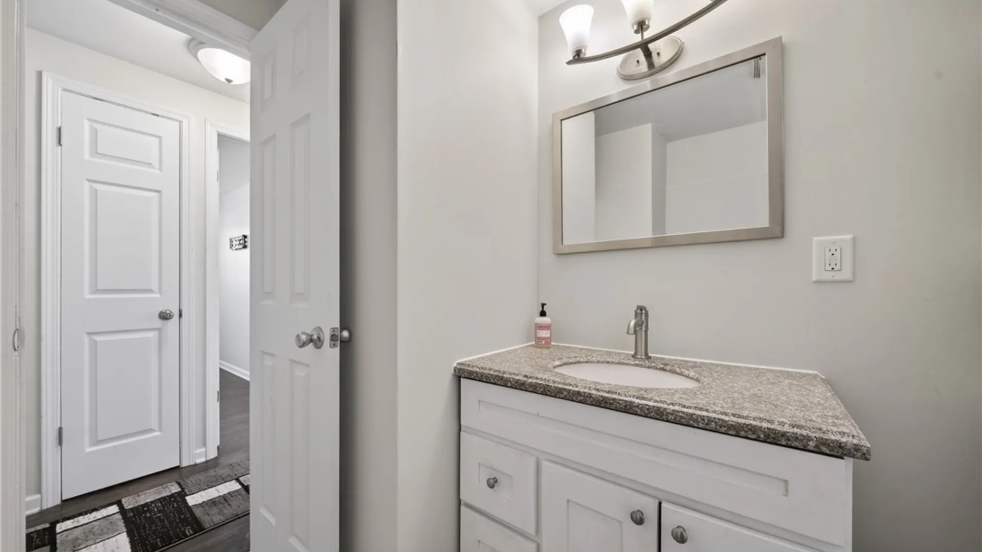 Property at 608 Forest Drive, Cicero, NY 13212 23