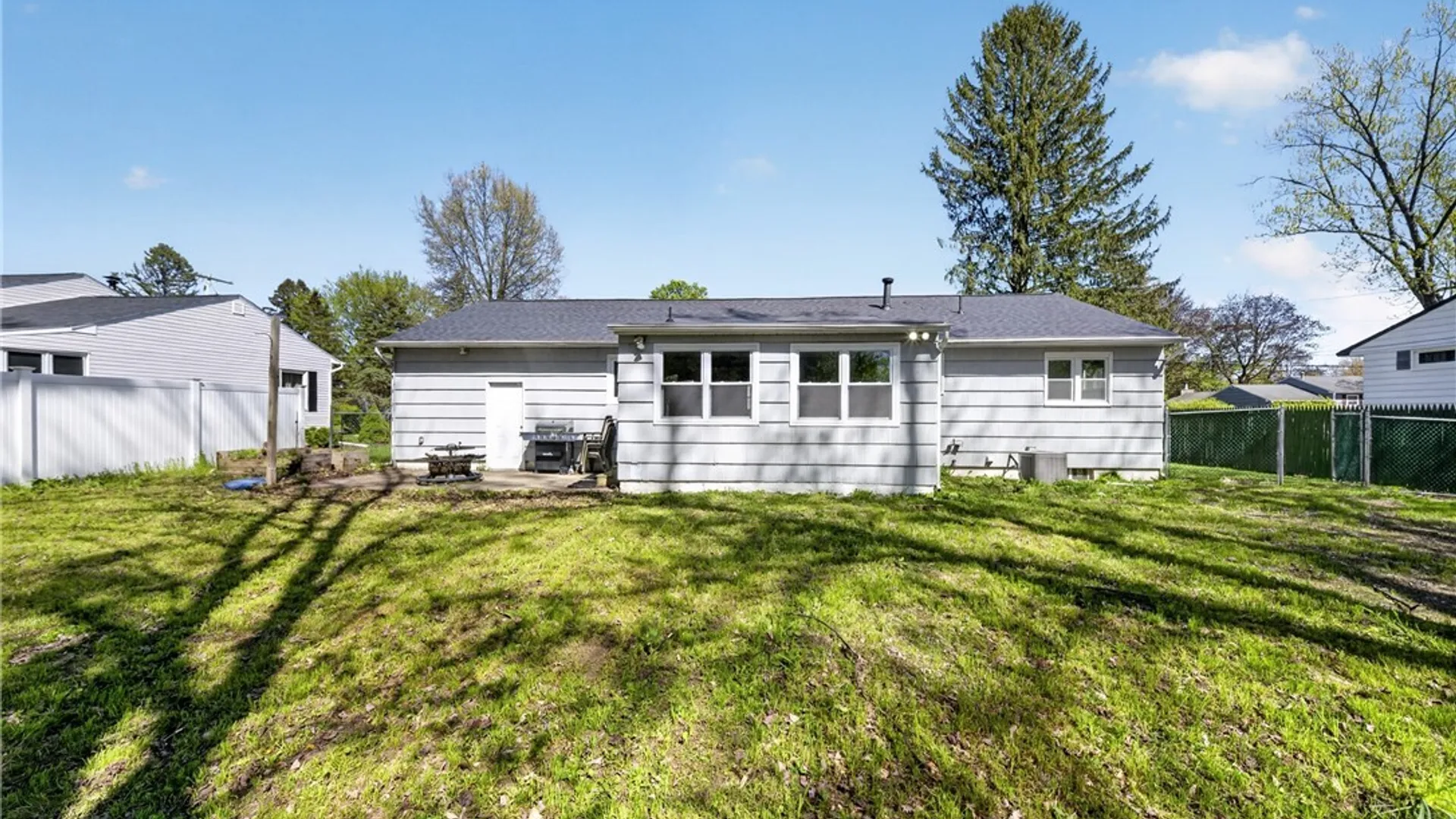 Property at 608 Forest Drive, Cicero, NY 13212 30