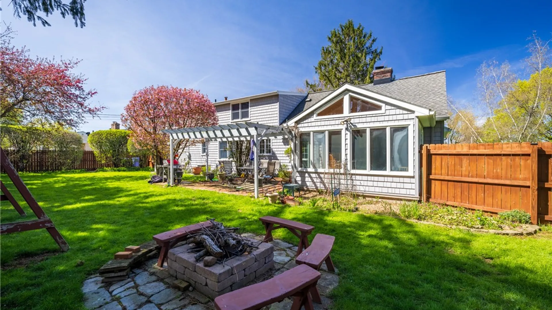 Property at 25 Coral Way, Brighton, NY 14618 42