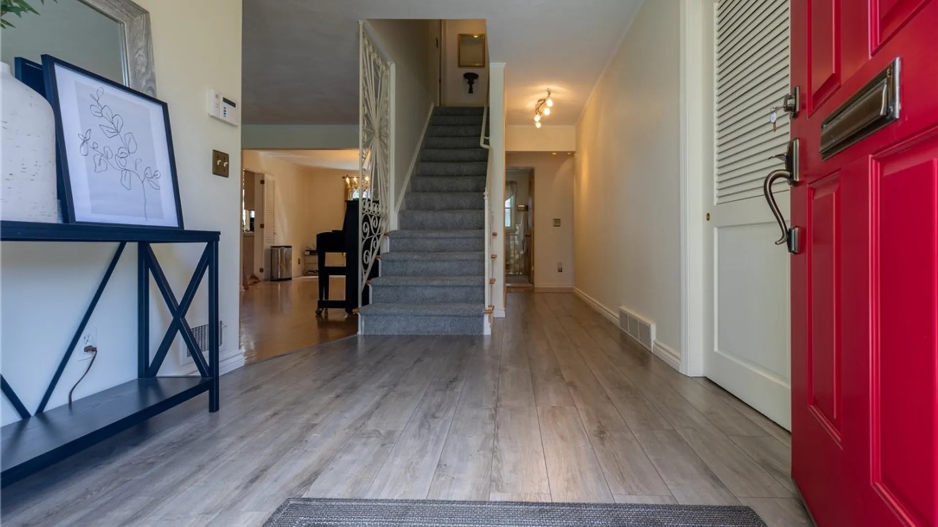Property at 25 Coral Way, Brighton, NY 14618 5