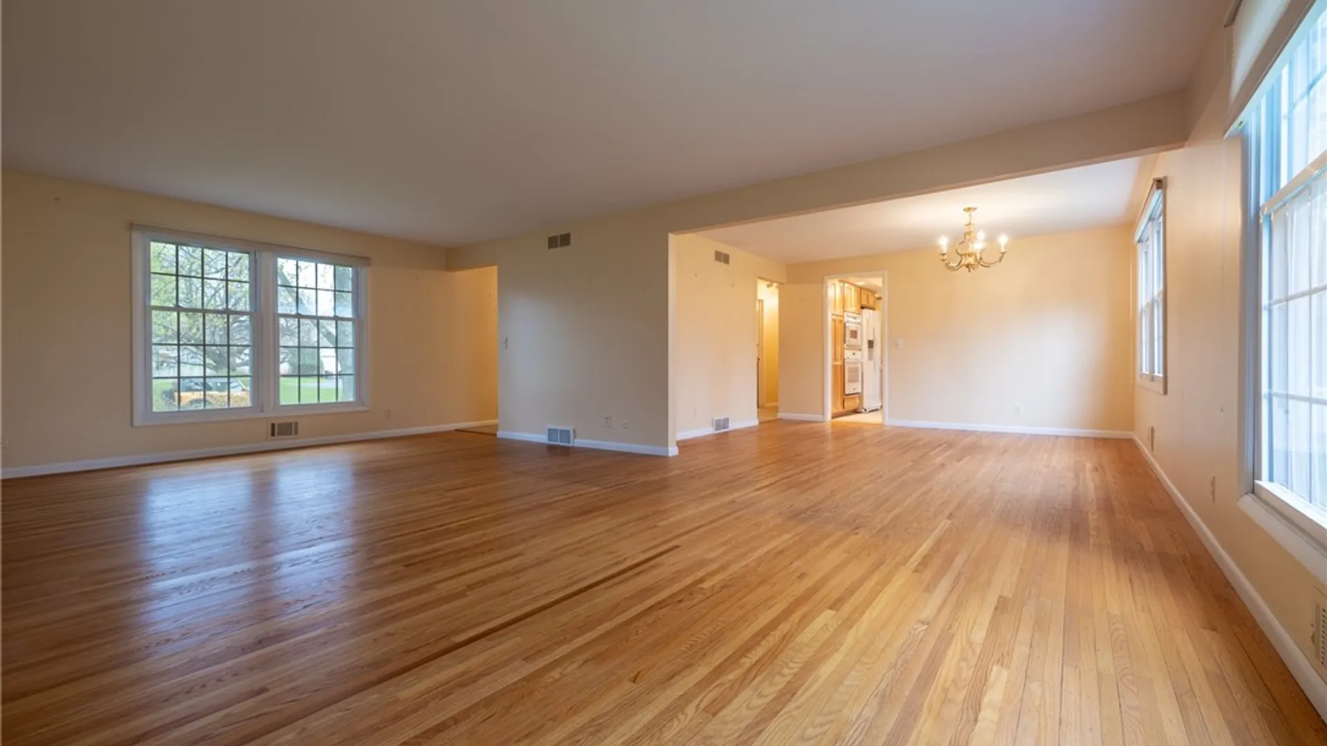 Property at 74 Harper Drive, Pittsford, NY 14534 11