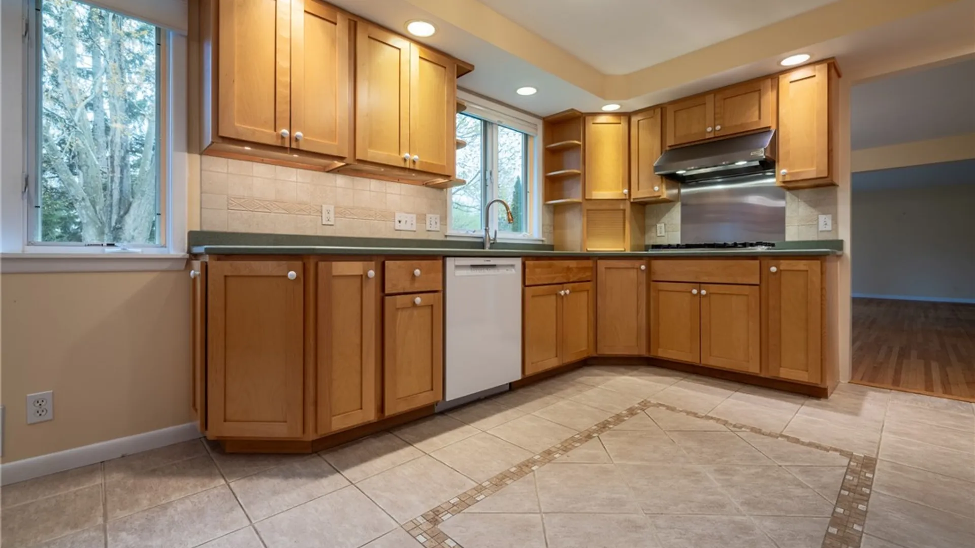Property at 74 Harper Drive, Pittsford, NY 14534 18