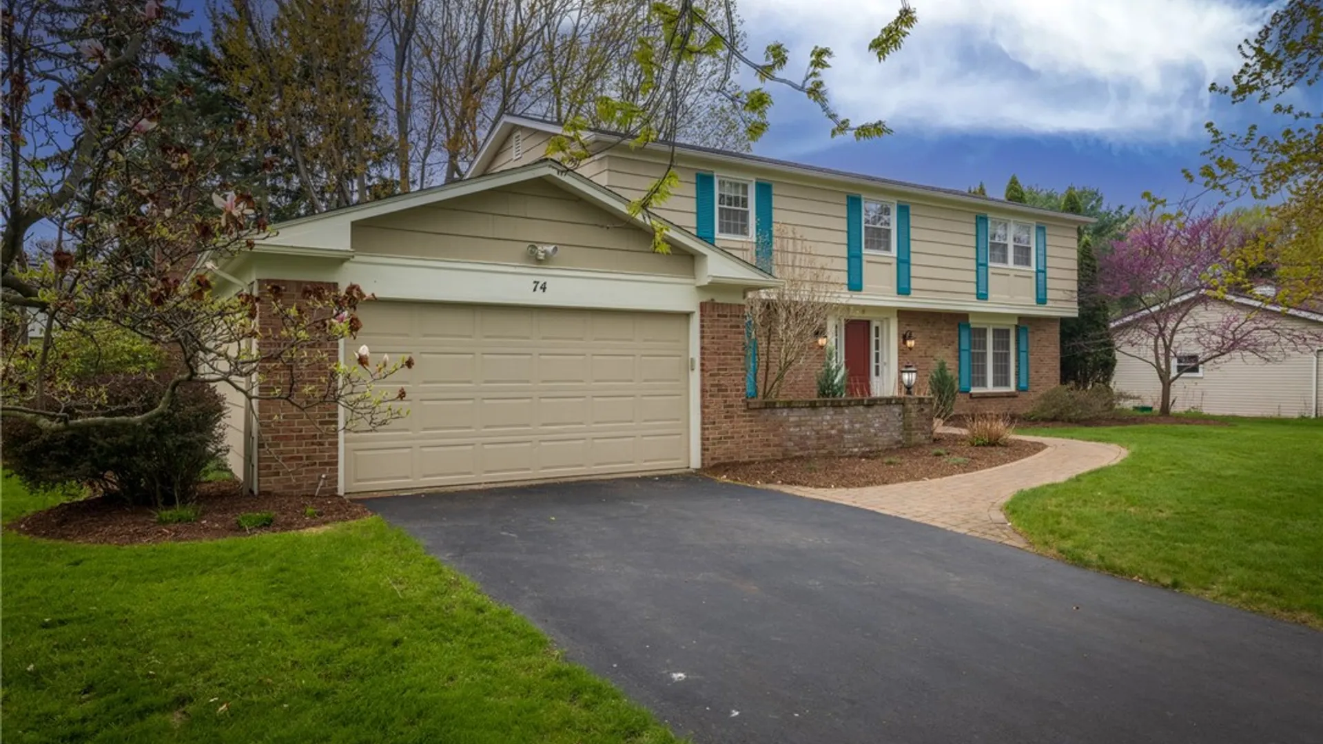 Property at 74 Harper Drive, Pittsford, NY 14534 2