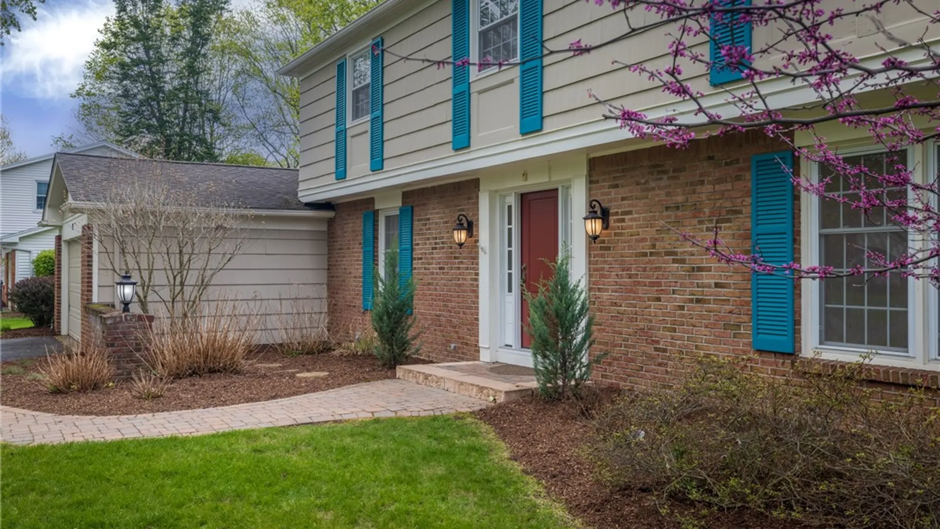Property at 74 Harper Drive, Pittsford, NY 14534 4