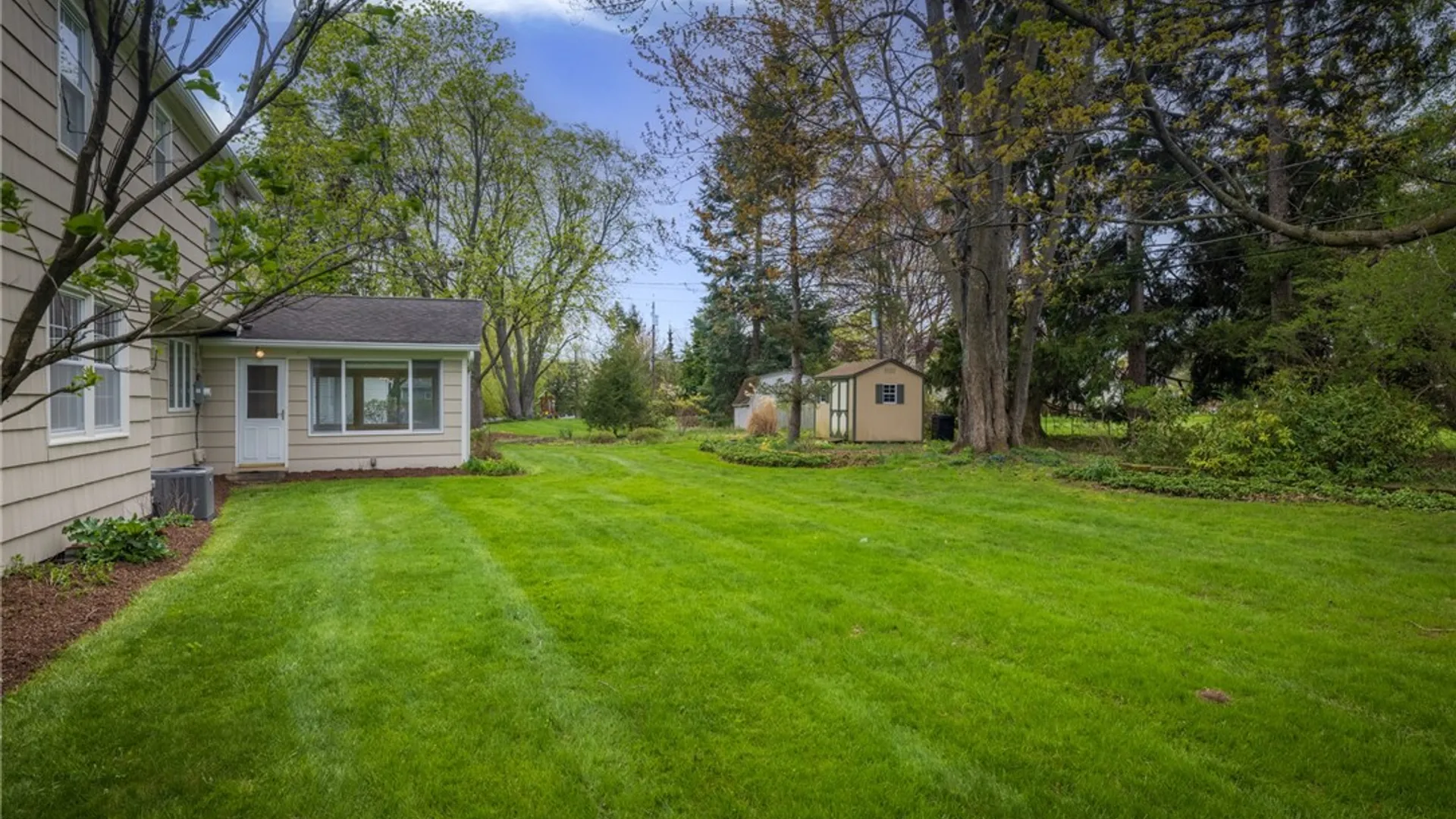 Property at 74 Harper Drive, Pittsford, NY 14534 45