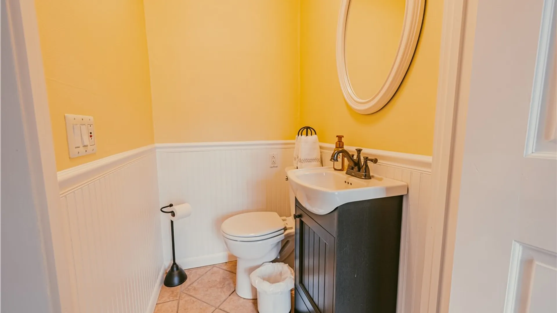 Property at 245 Nunda Boulevard, Rochester, NY 14610 15