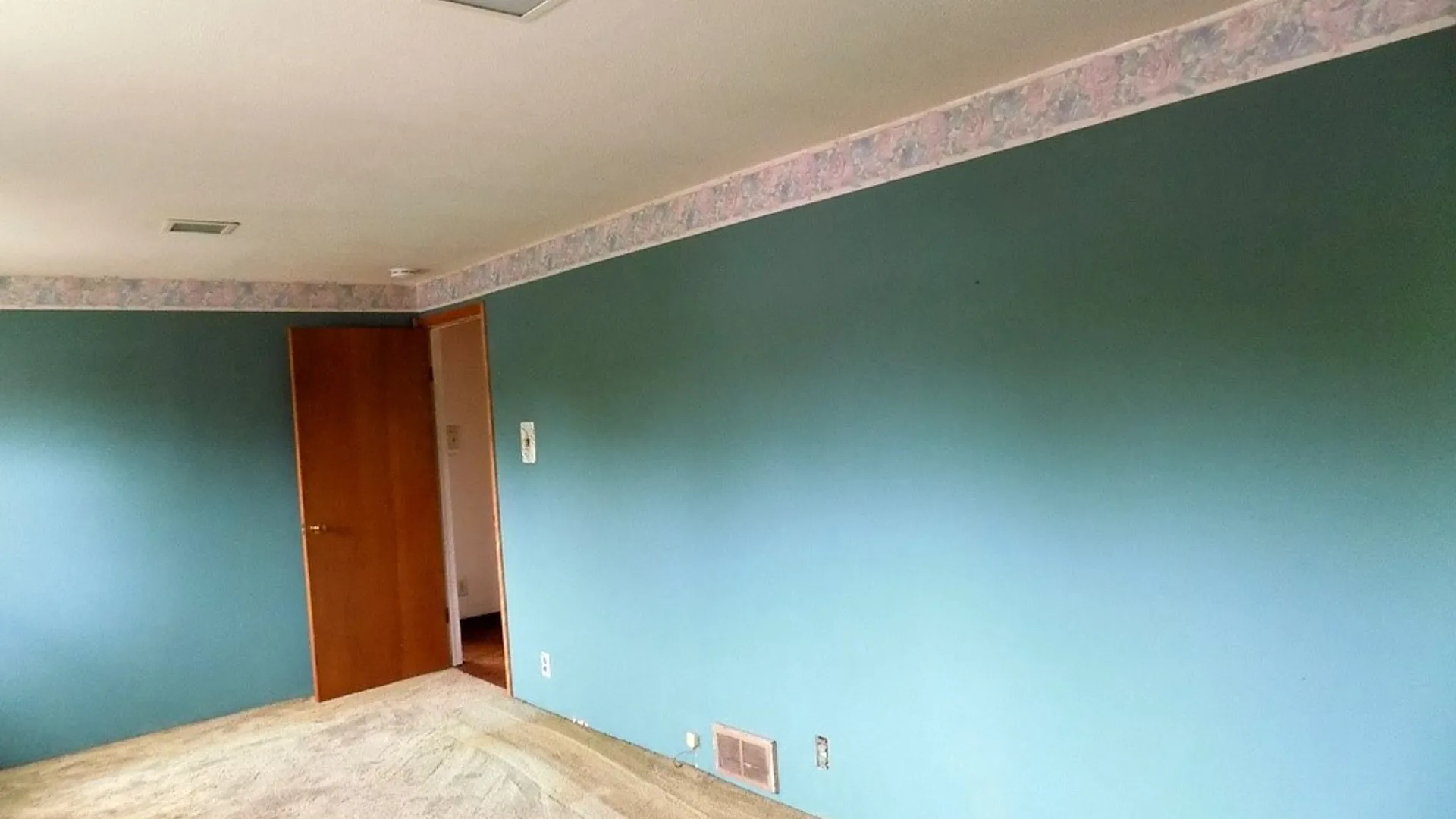Property at 748 Robinson Street, North Tonawanda, NY 14120 22