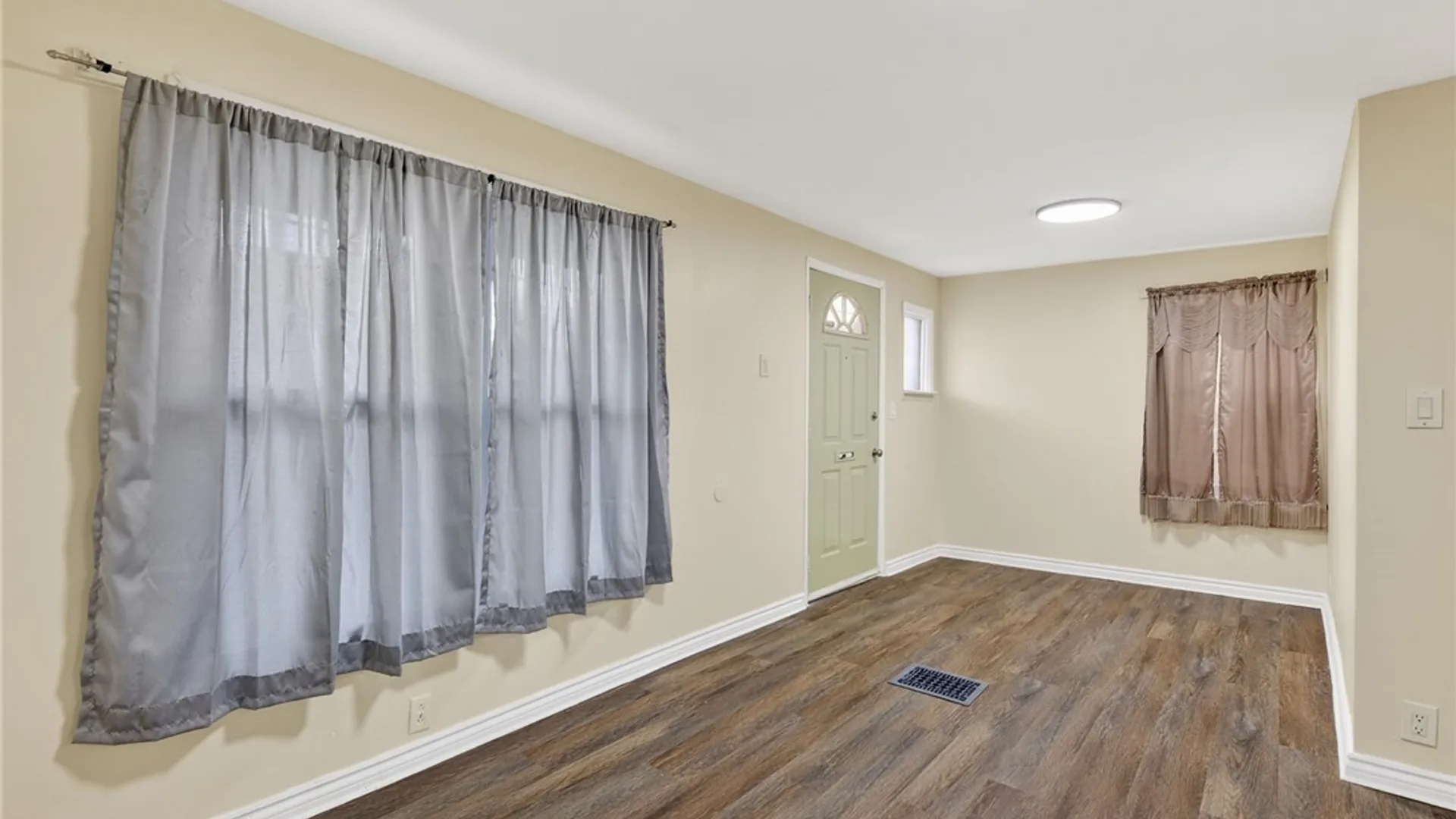 Property at 83 Montana Avenue, Buffalo, NY 14211 23