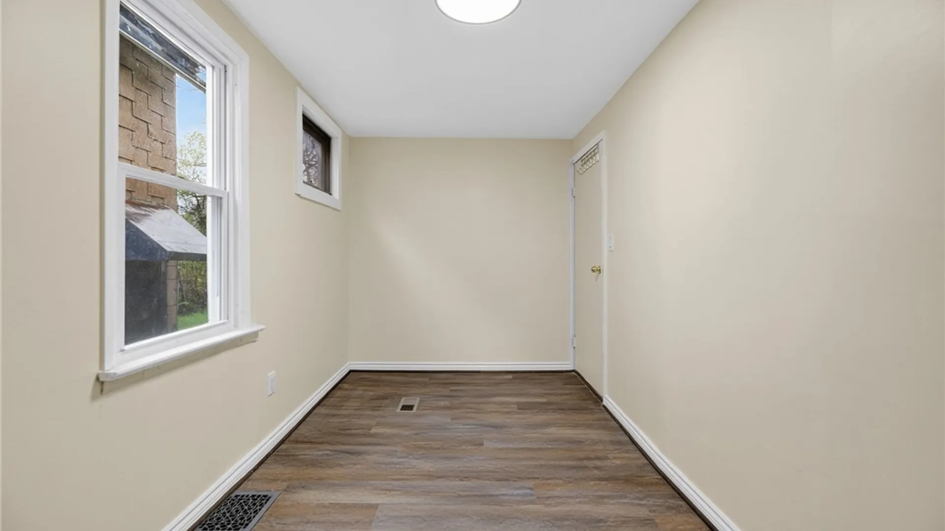 Property at 83 Montana Avenue, Buffalo, NY 14211 32
