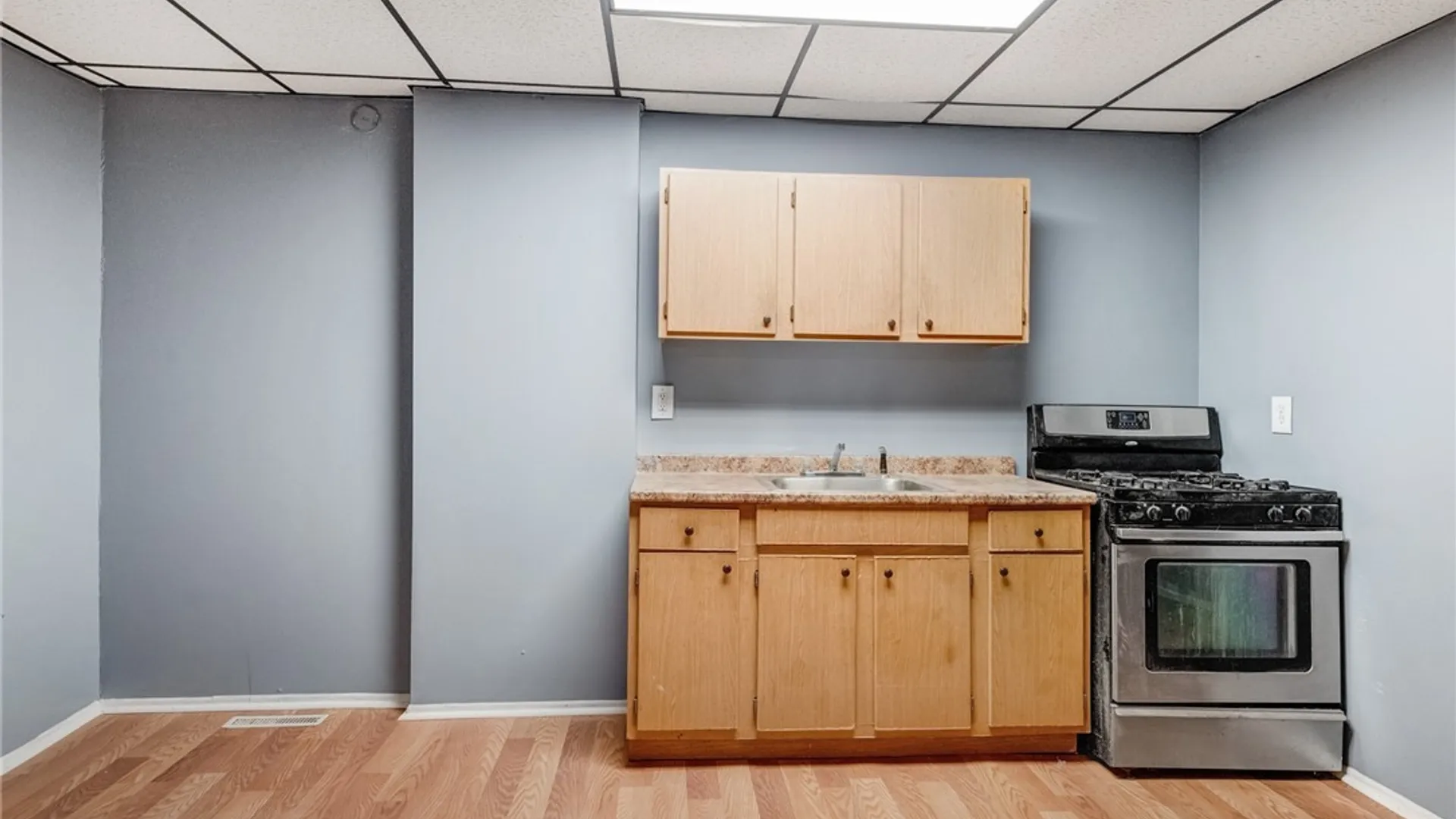Property at 2065 Park Avenue, Buffalo, NY 14220 19