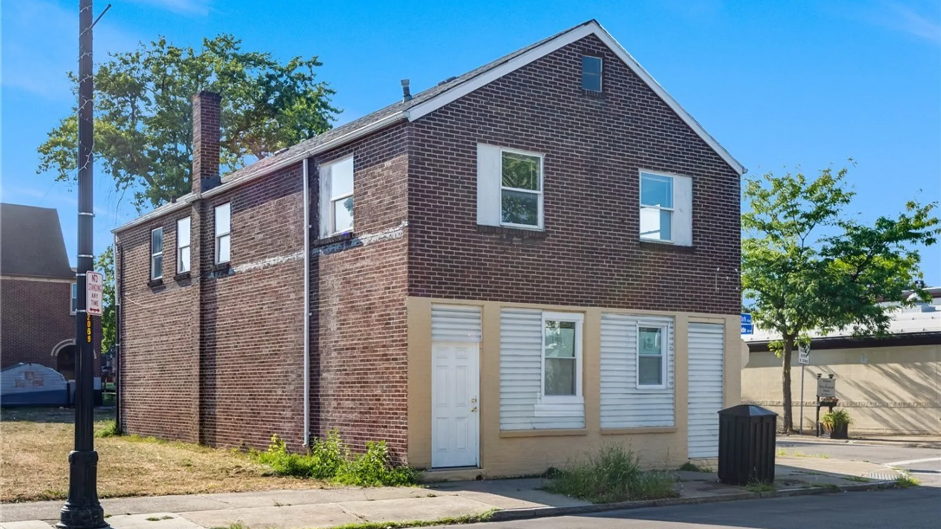 Property at 2065 Park Avenue, Buffalo, NY 14220 2