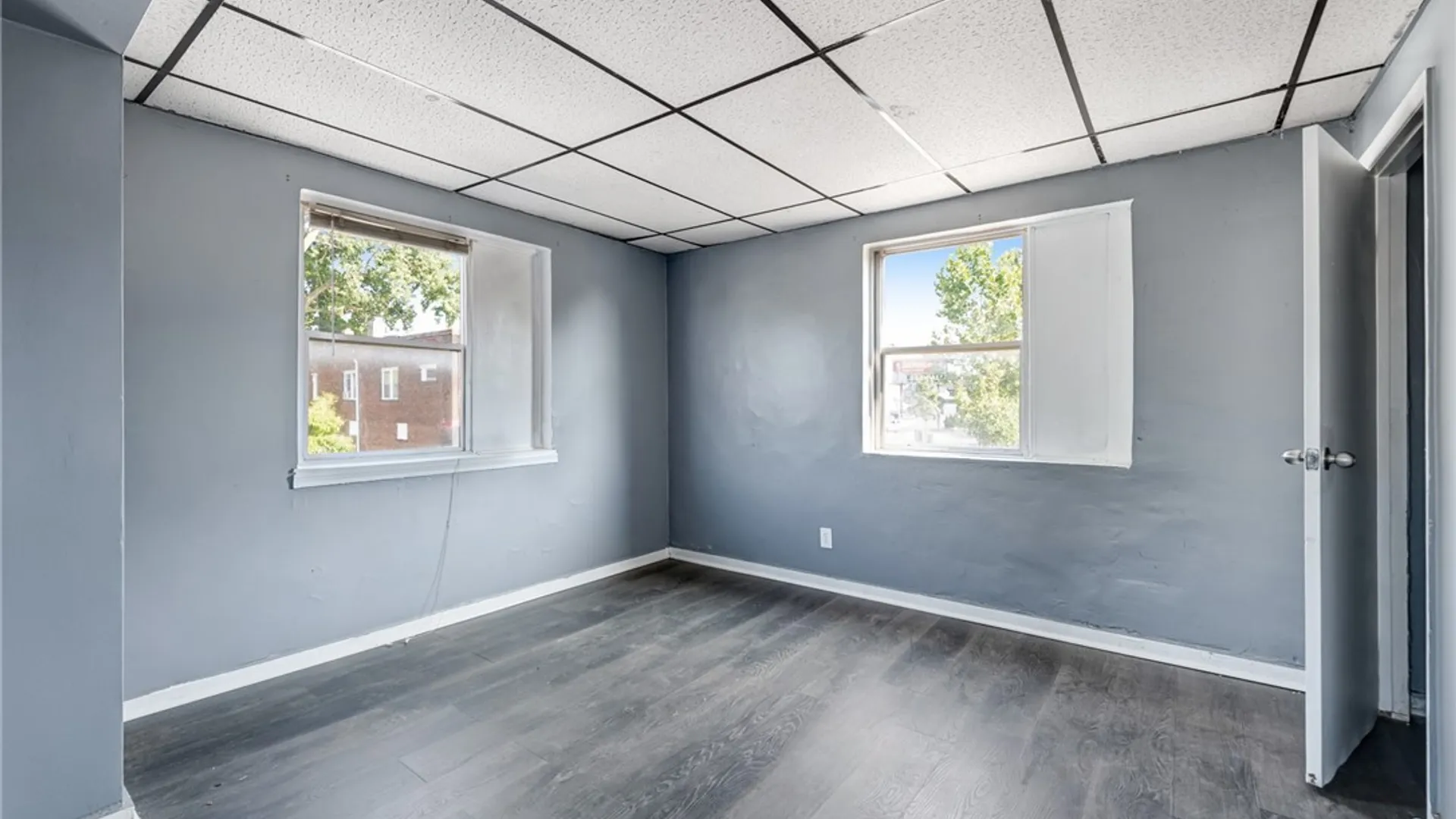 Property at 2065 Park Avenue, Buffalo, NY 14220 28
