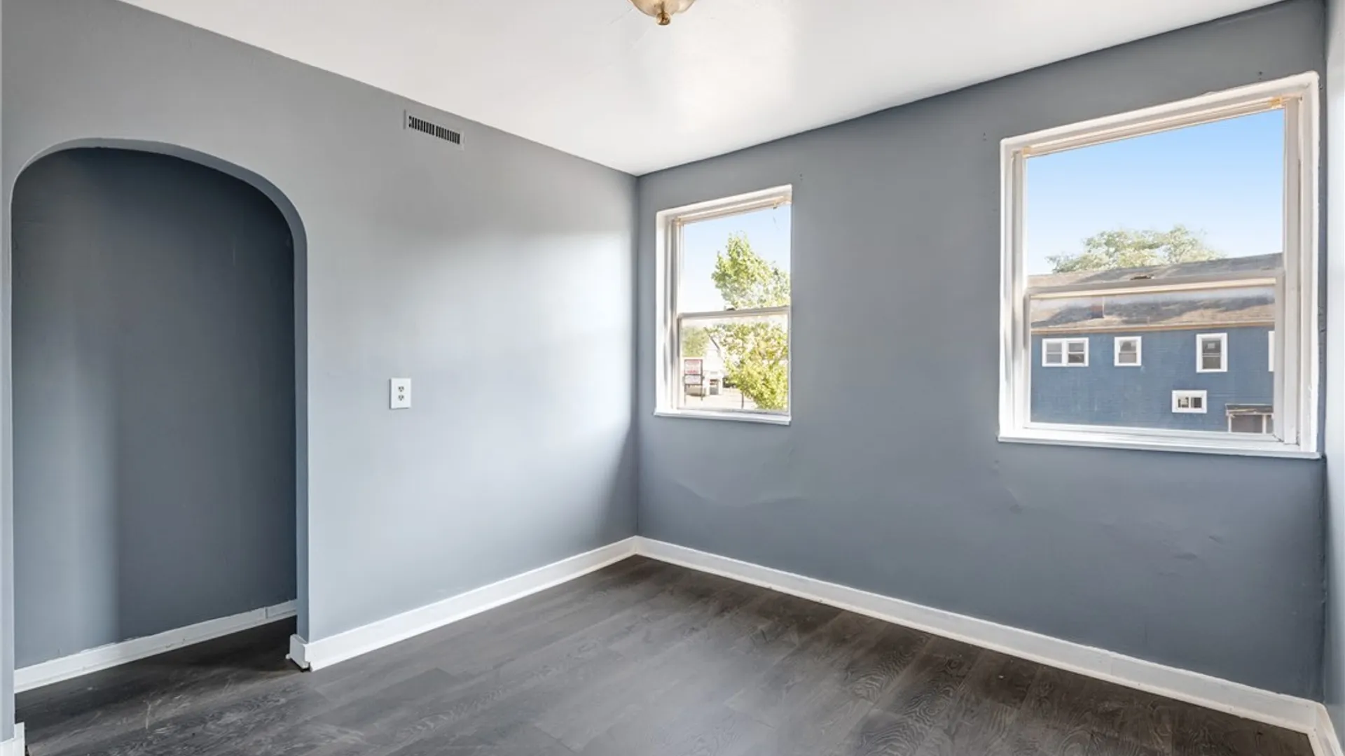 Property at 2065 Park Avenue, Buffalo, NY 14220 33