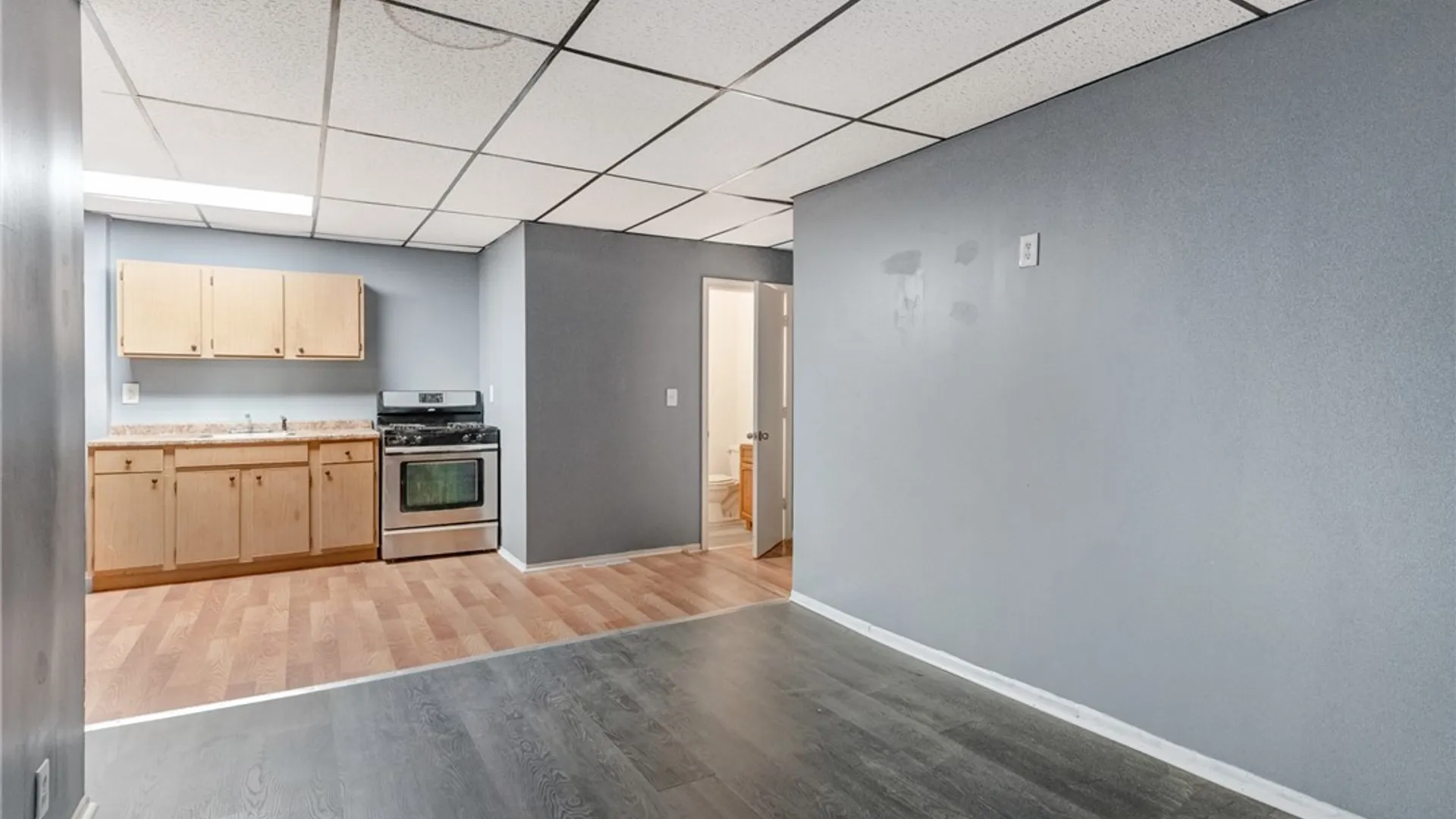 Property at 2065 Park Avenue, Buffalo, NY 14220 39