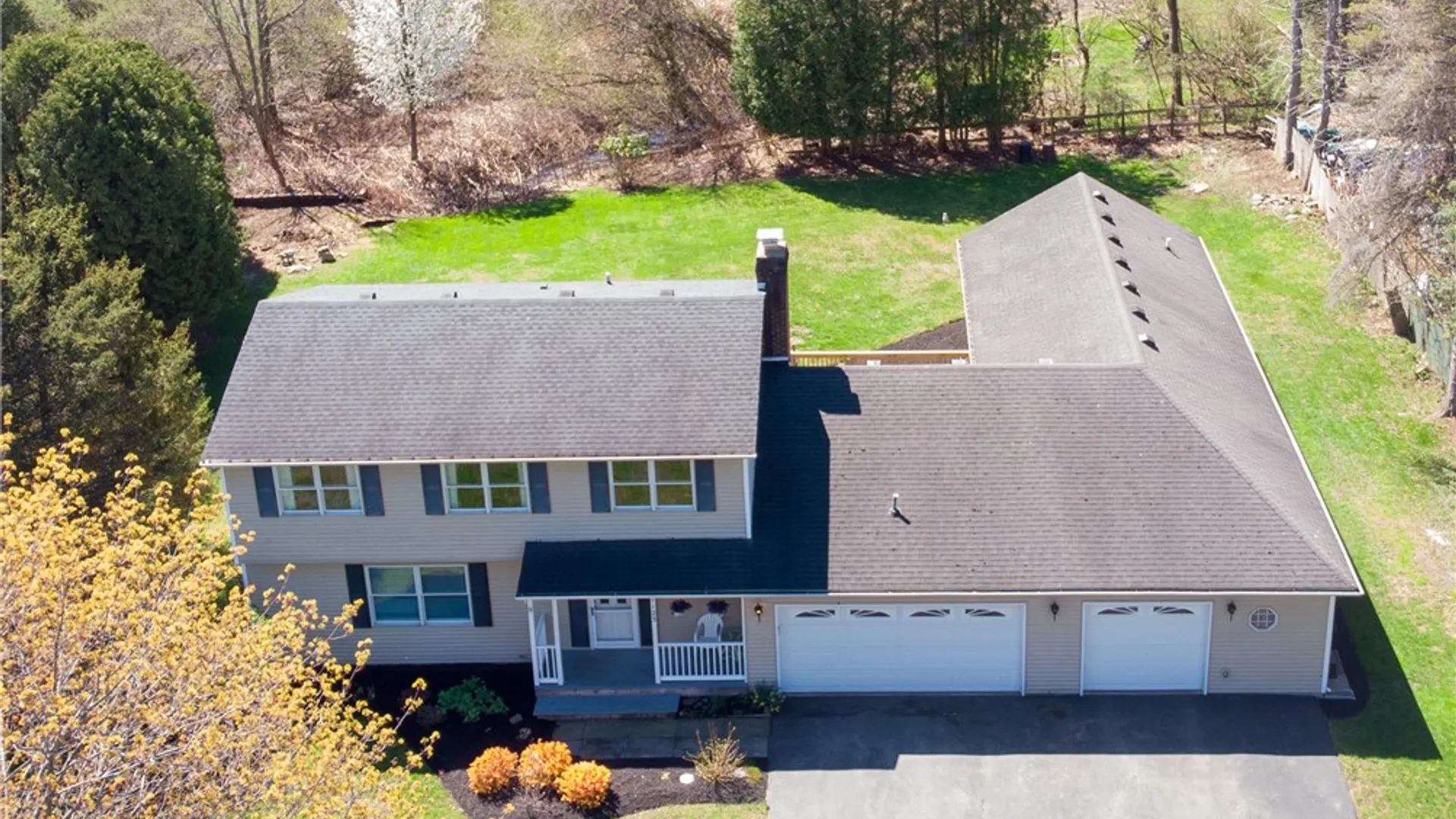 Property at 1123 Lake Park Lane, Webster, NY 14580 2