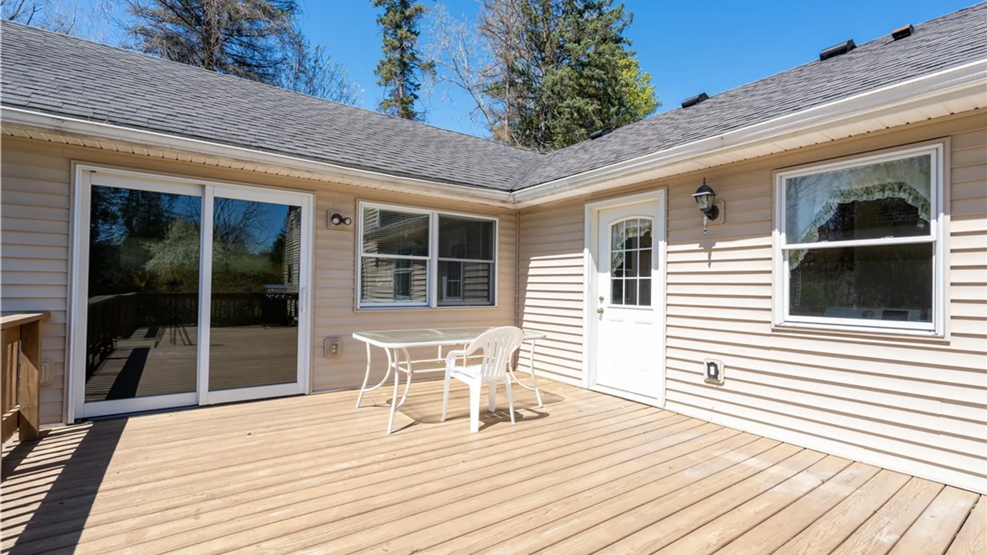 Property at 1123 Lake Park Lane, Webster, NY 14580 43