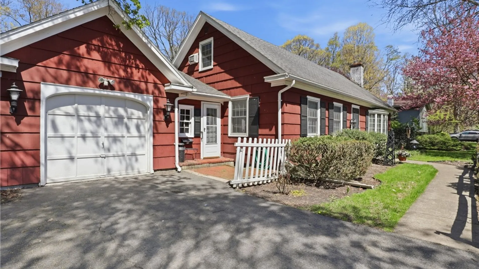 Property at 31 Cobbles Drive, Penfield, NY 14526 4