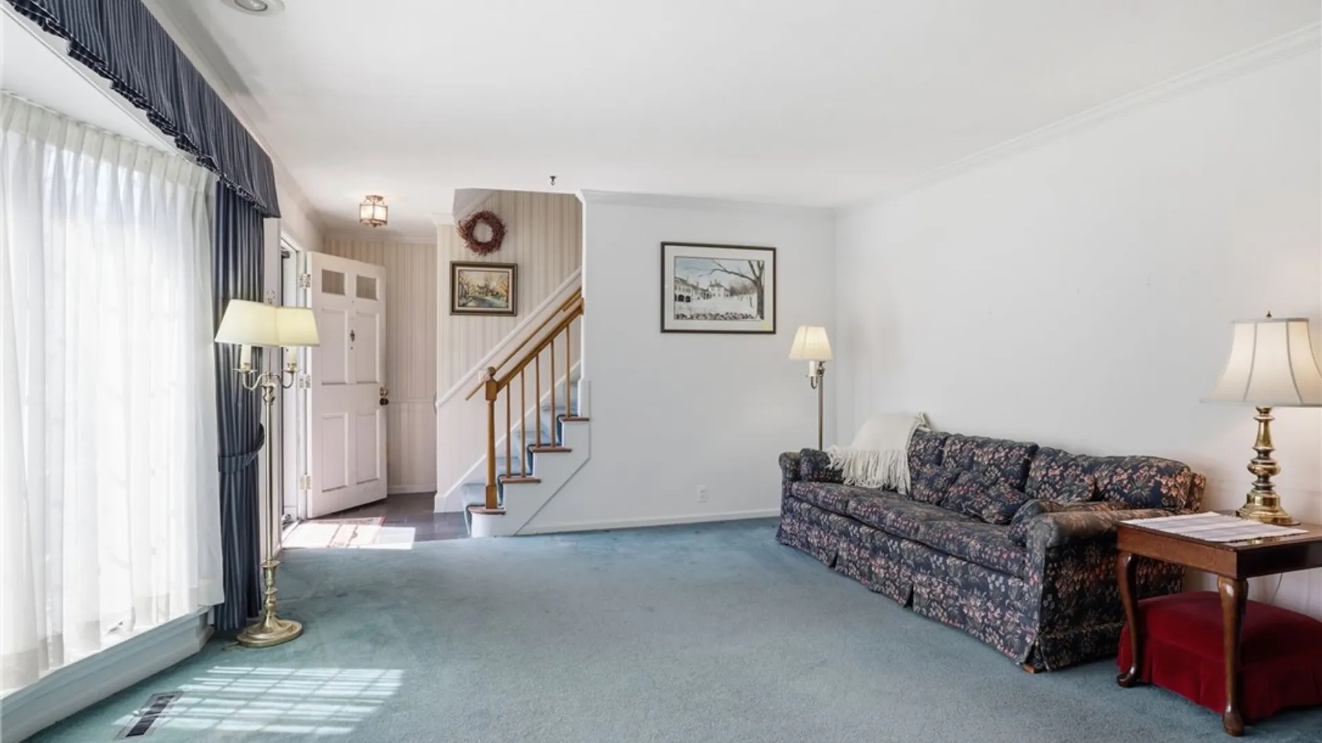Property at 31 Cobbles Drive, Penfield, NY 14526 5