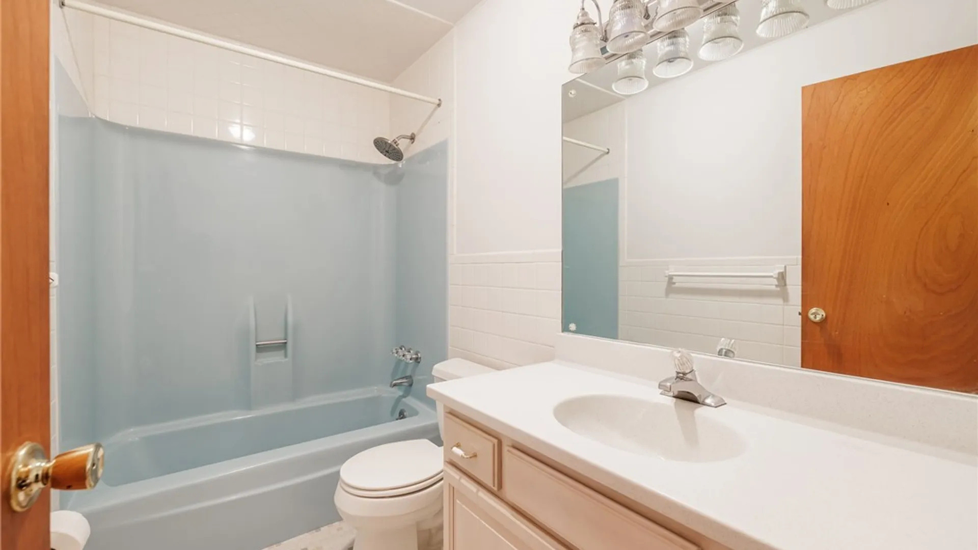 Property at 61 Firestone Drive, Gates, NY 14624 20