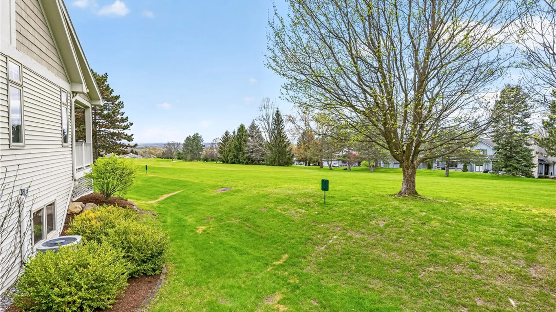 Property at 3 Bristol View Drive, Perinton, NY 14450 36