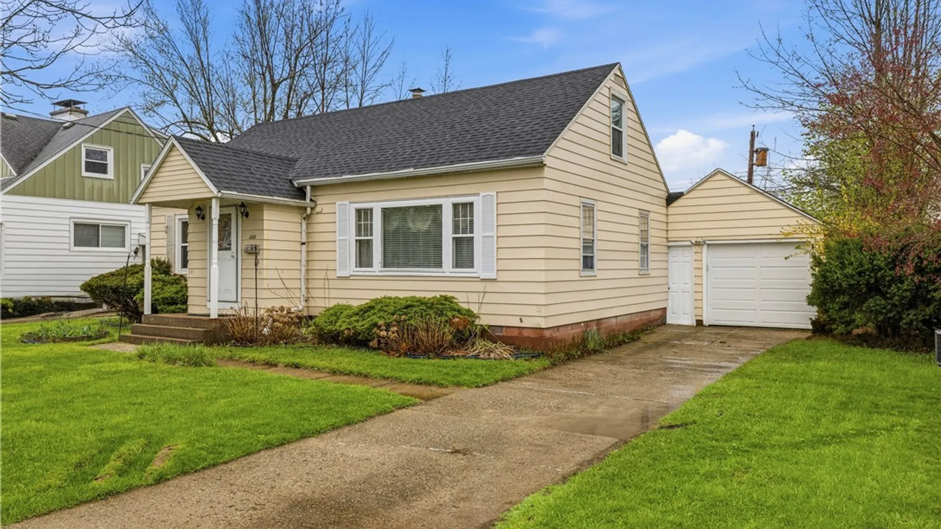Property at 332 Springville Avenue, Amherst, NY 14226 3