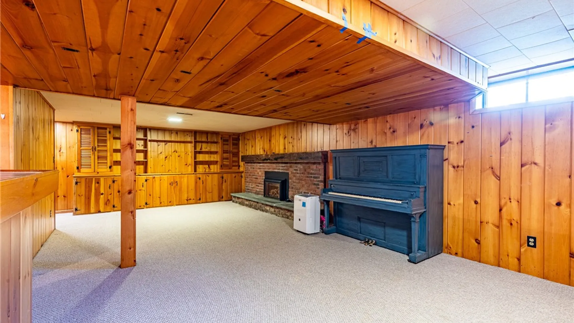 Property at 146 London Road, Webster, NY 14580 37