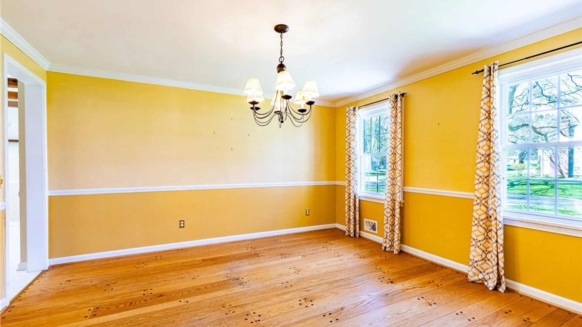Property at 146 London Road, Webster, NY 14580 9