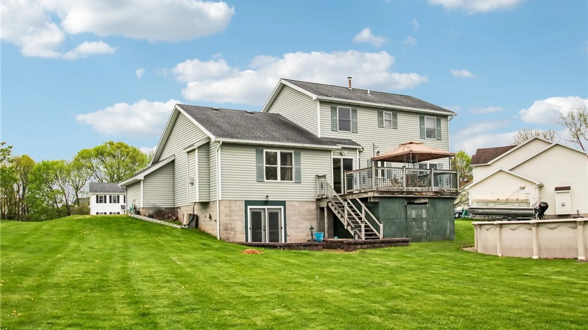 Property at 311 Alverstone, Henrietta, NY 14586 48