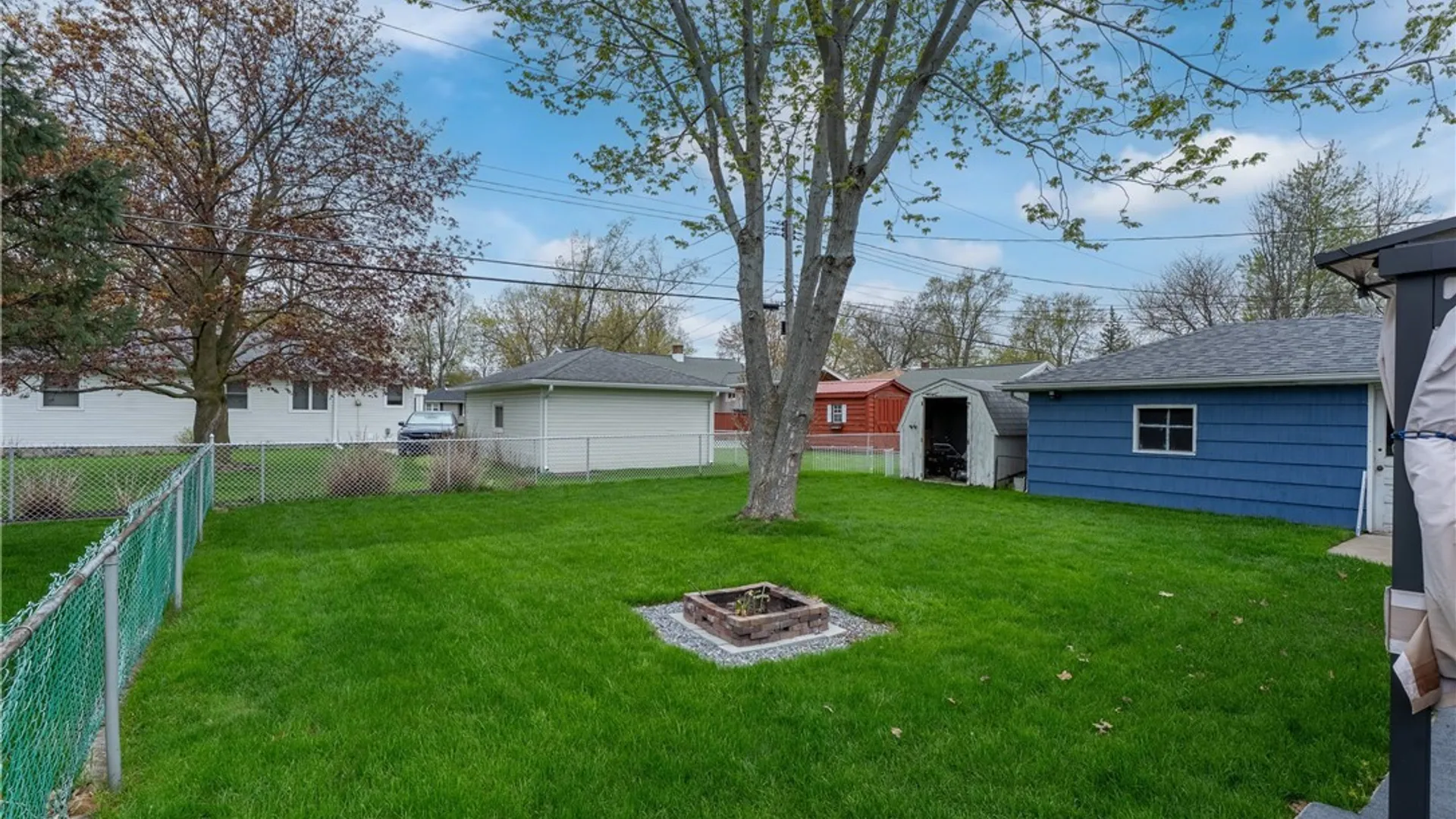 Property at 202 Belmont Court, North Tonawanda, NY 14120 3