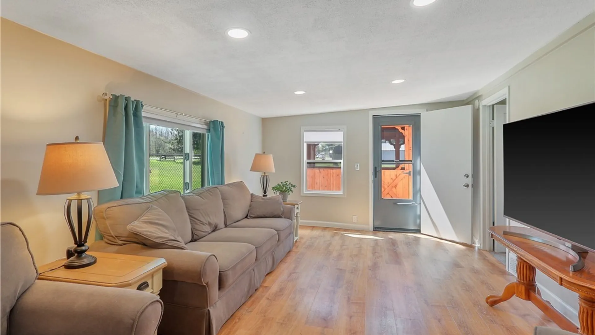 Property at 2195 Kellogg Road, Lysander, NY 13027 14