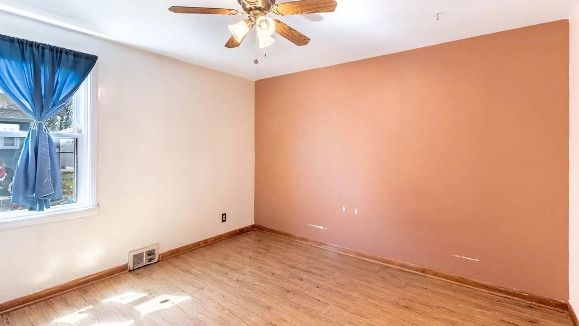 Property at 76 Lamson Road, Tonawanda, NY 14223 14
