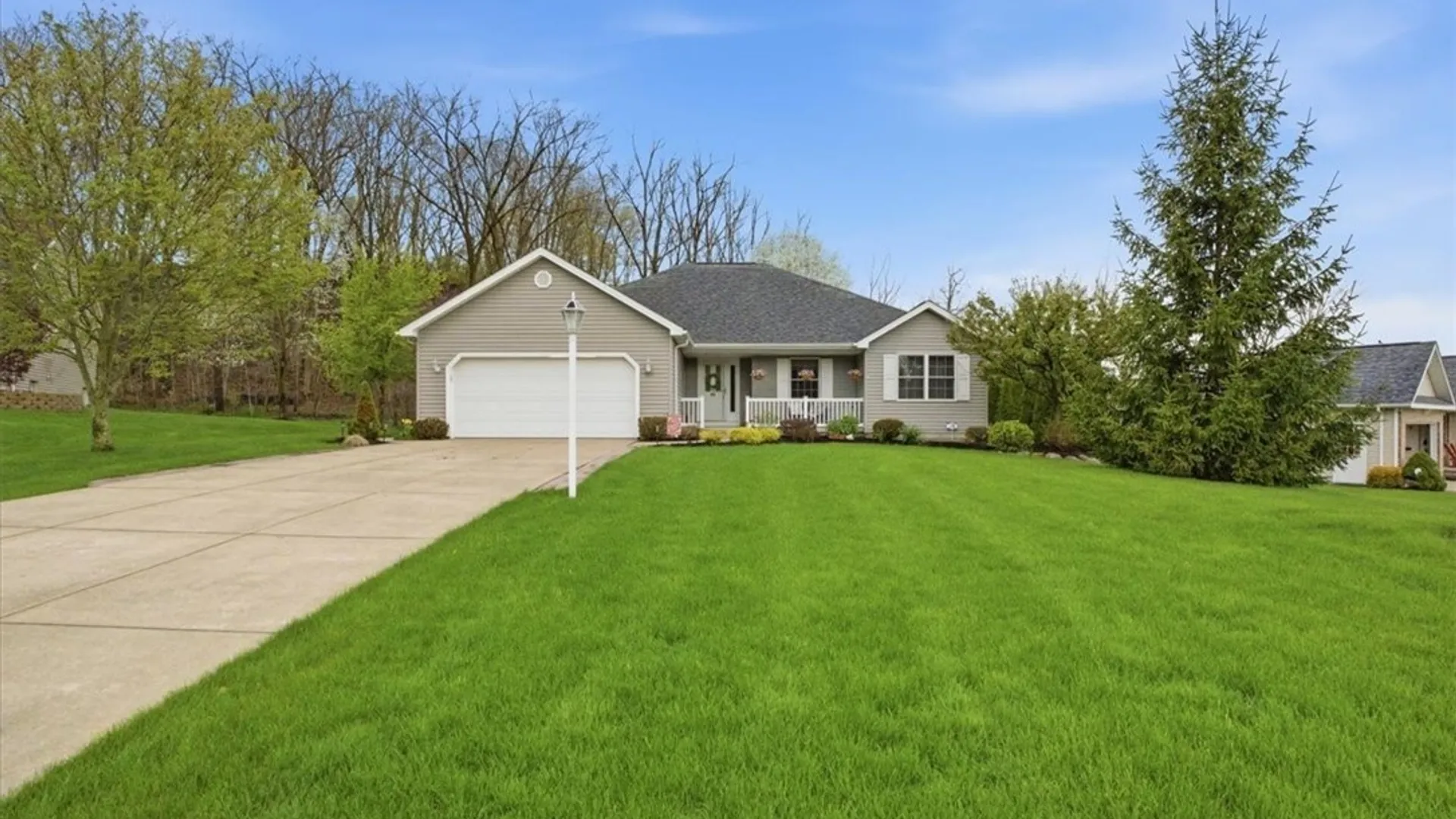 Property at 4814 Sebastian Drive, Lockport Town, NY 14094 35