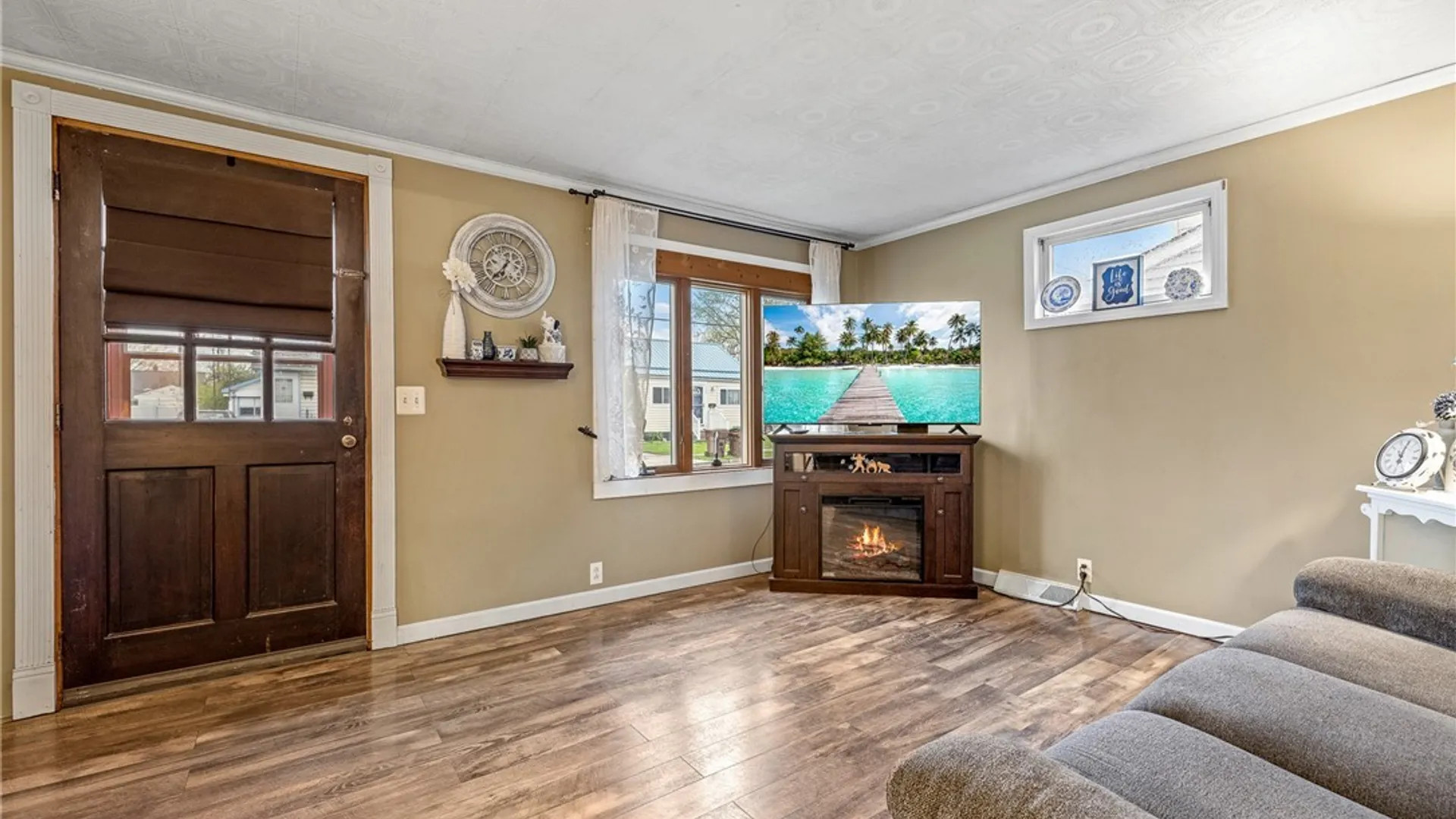 Property at 191 Roland Street, Cheektowaga, NY 14212 14