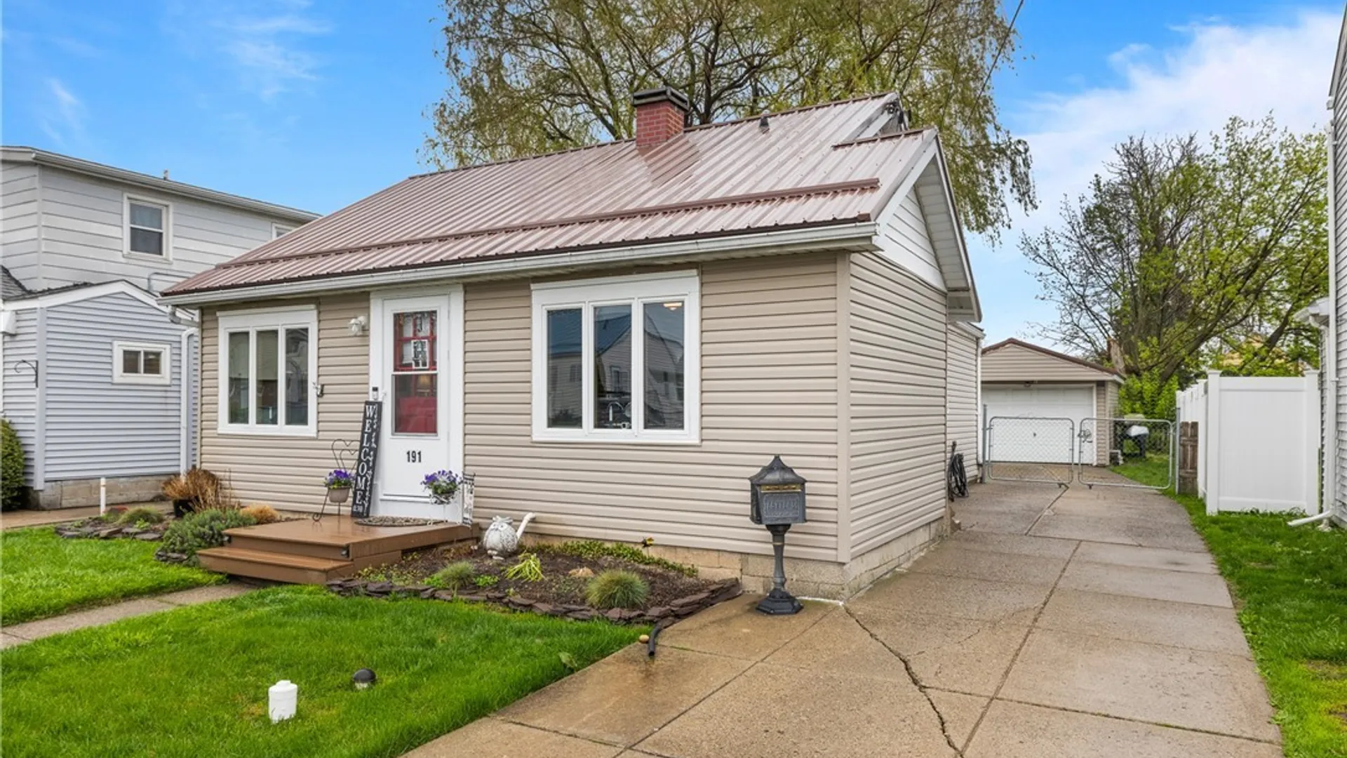 Property at 191 Roland Street, Cheektowaga, NY 14212 3