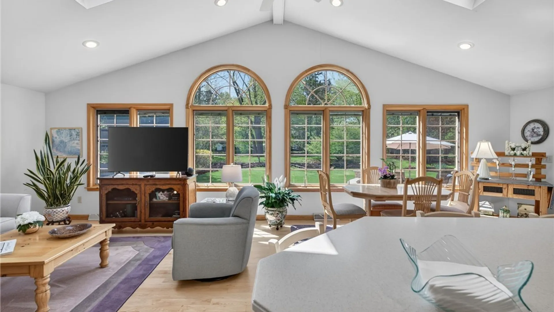 Property at 153 The Paddock, Amherst, NY 14221 13