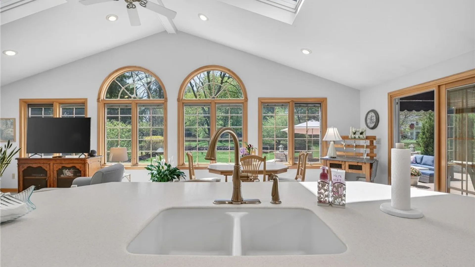 Property at 153 The Paddock, Amherst, NY 14221 34