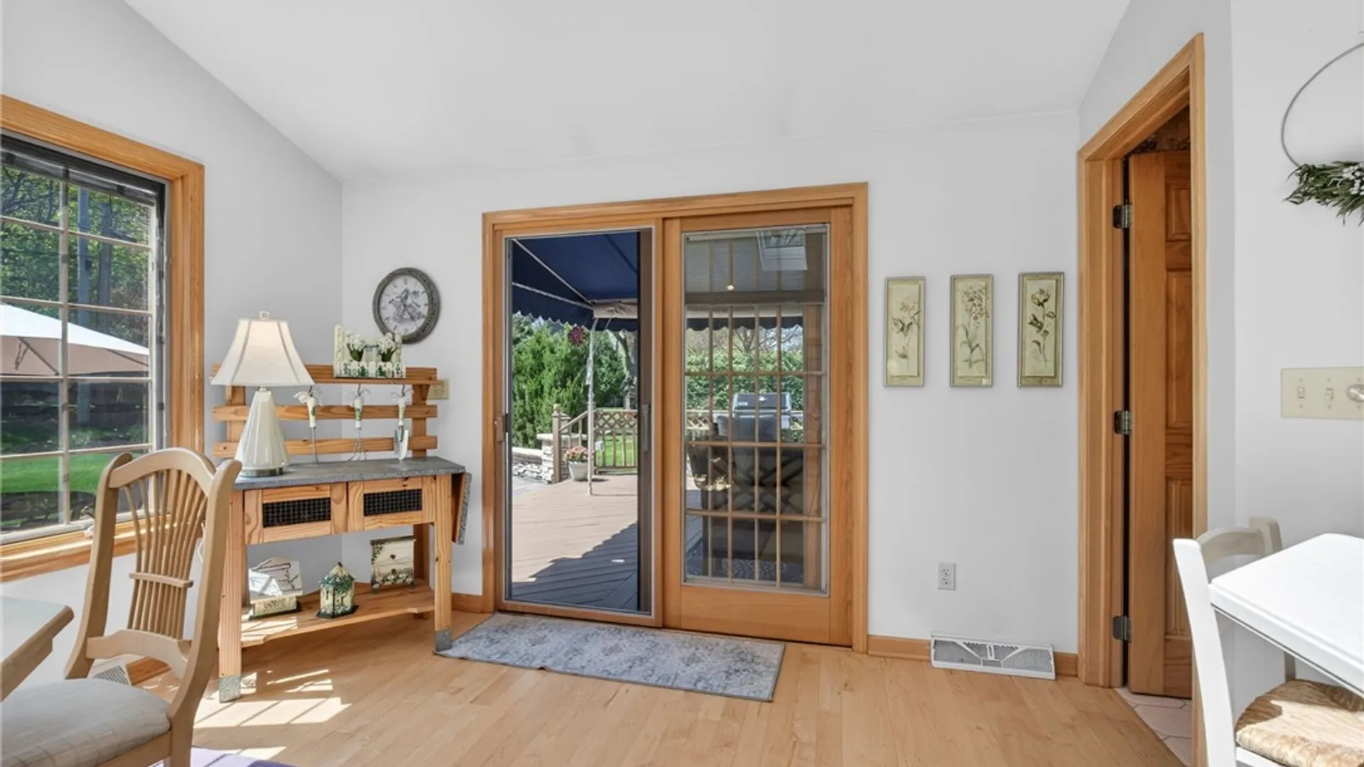 Property at 153 The Paddock, Amherst, NY 14221 35