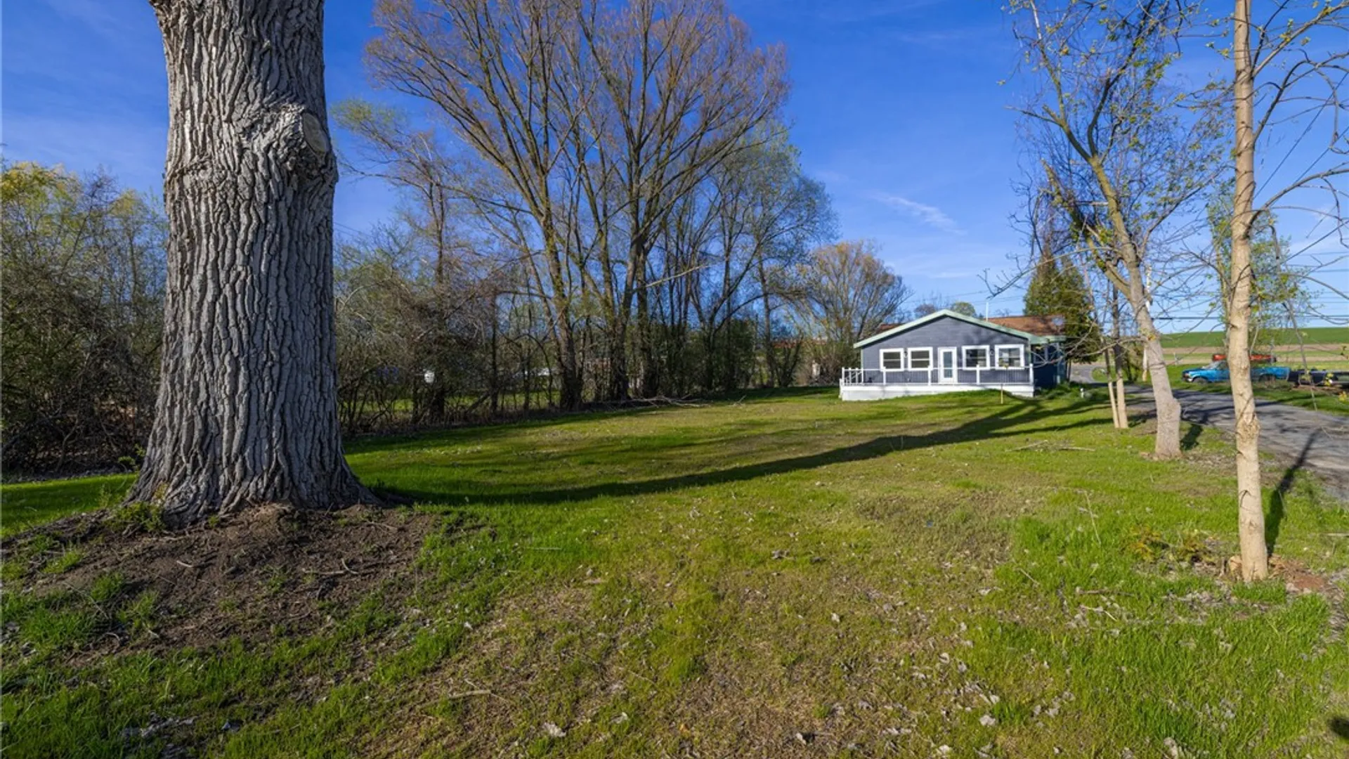 Property at 6689 State Route 90, Aurelius, NY 13034 28