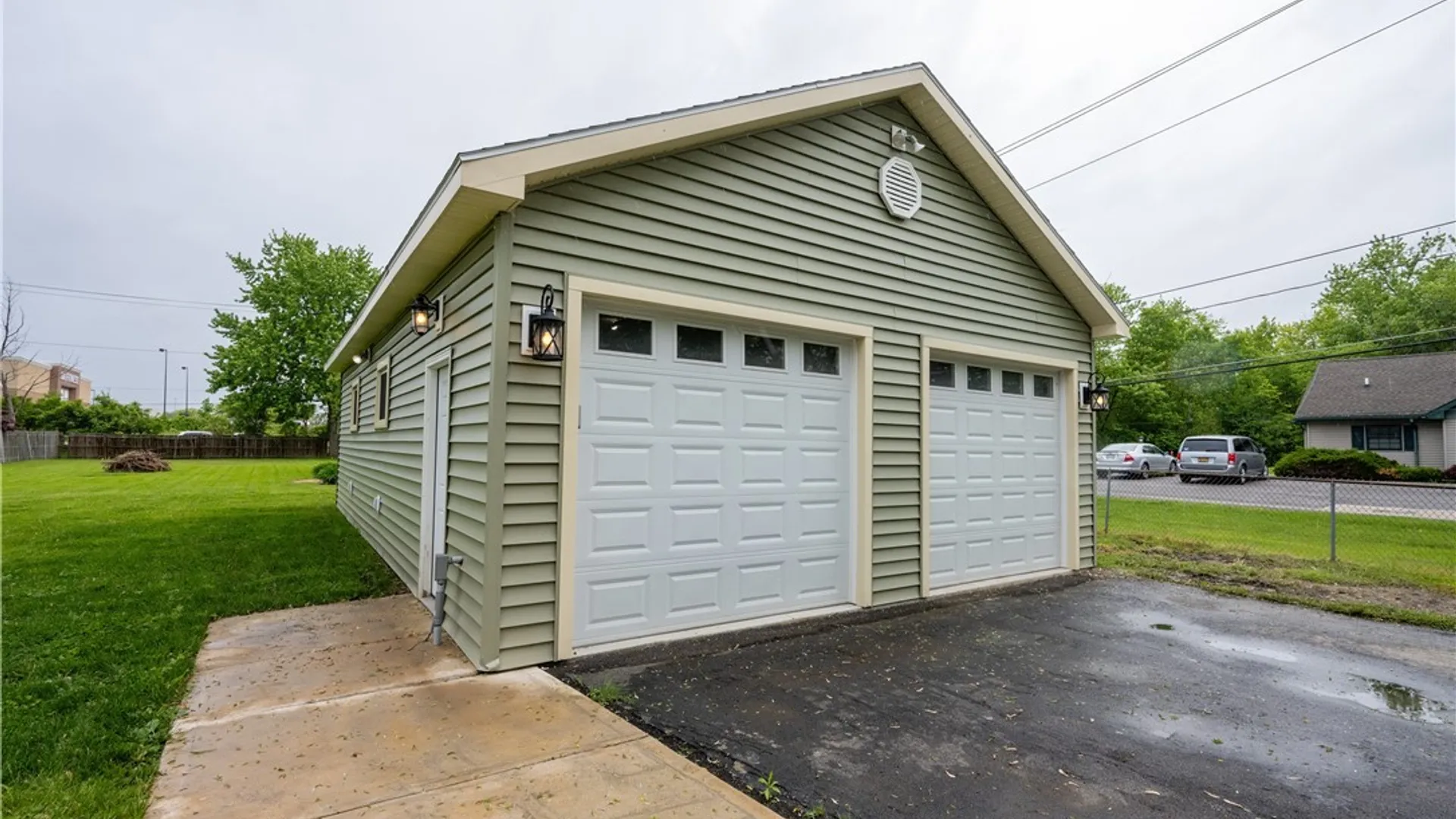 Property at 4663 Milestrip Road, Hamburg, NY 14219 8