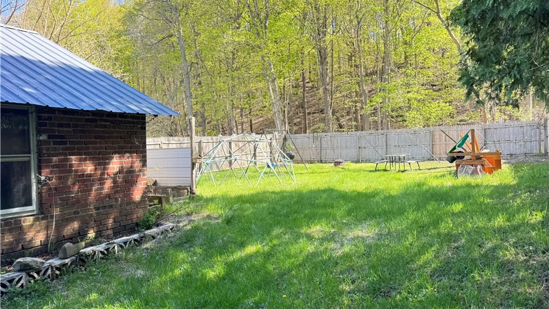 Property at 115 Olmstead Place, Onondaga, NY 13219 23