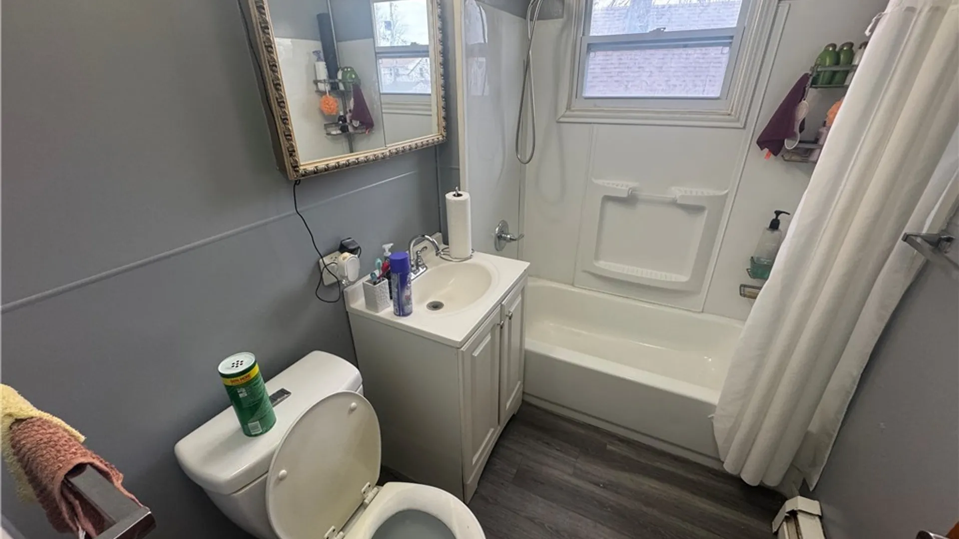 Property at 41 Pendennis Place, Cheektowaga, NY 14225 26