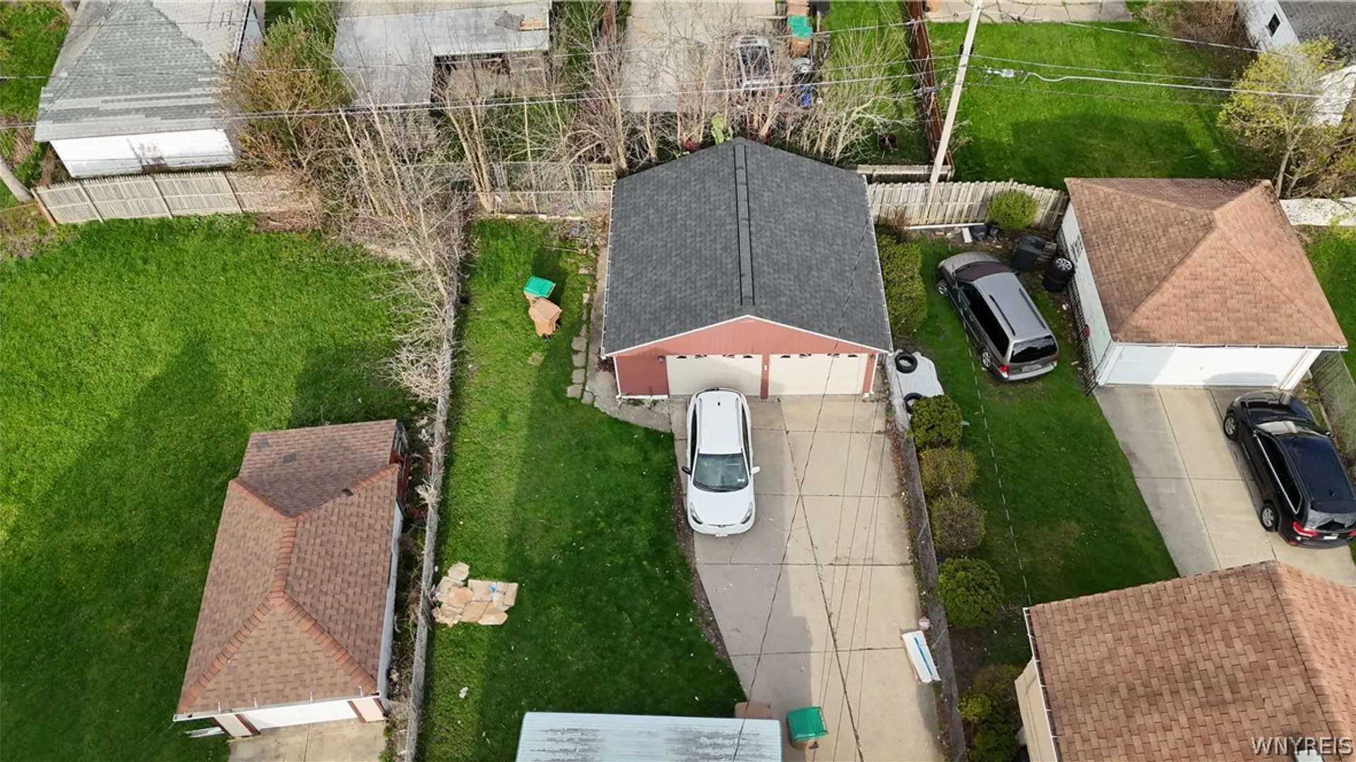 Property at 41 Pendennis Place, Cheektowaga, NY 14225 31
