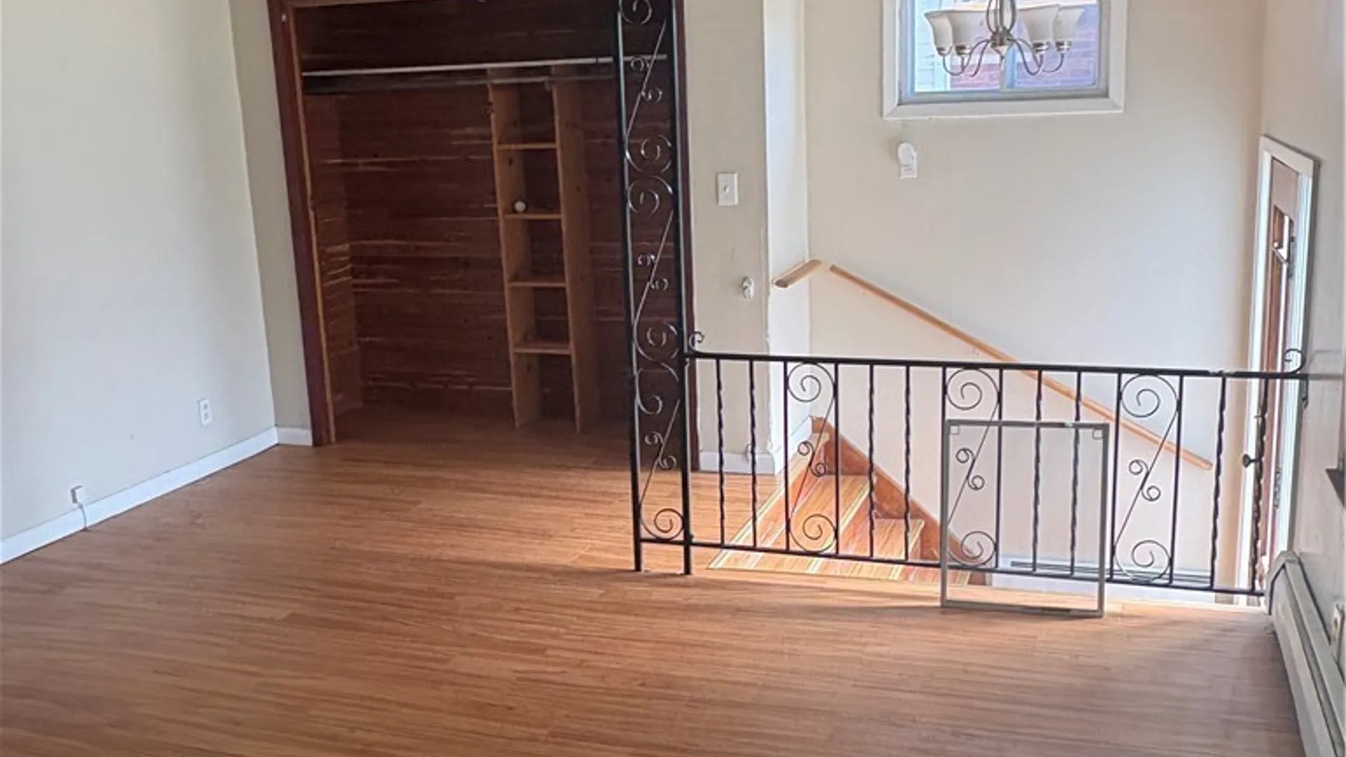 Property at 41 Pendennis Place, Cheektowaga, NY 14225 7