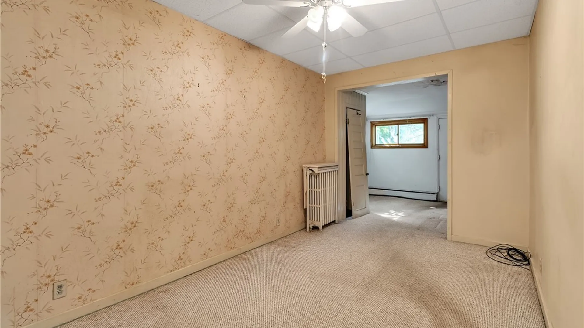 Property at 34 Saint James Place, Buffalo, NY 14222 15