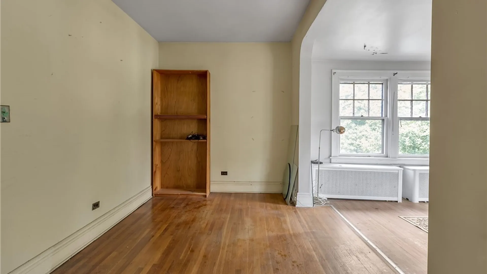 Property at 34 Saint James Place, Buffalo, NY 14222 22