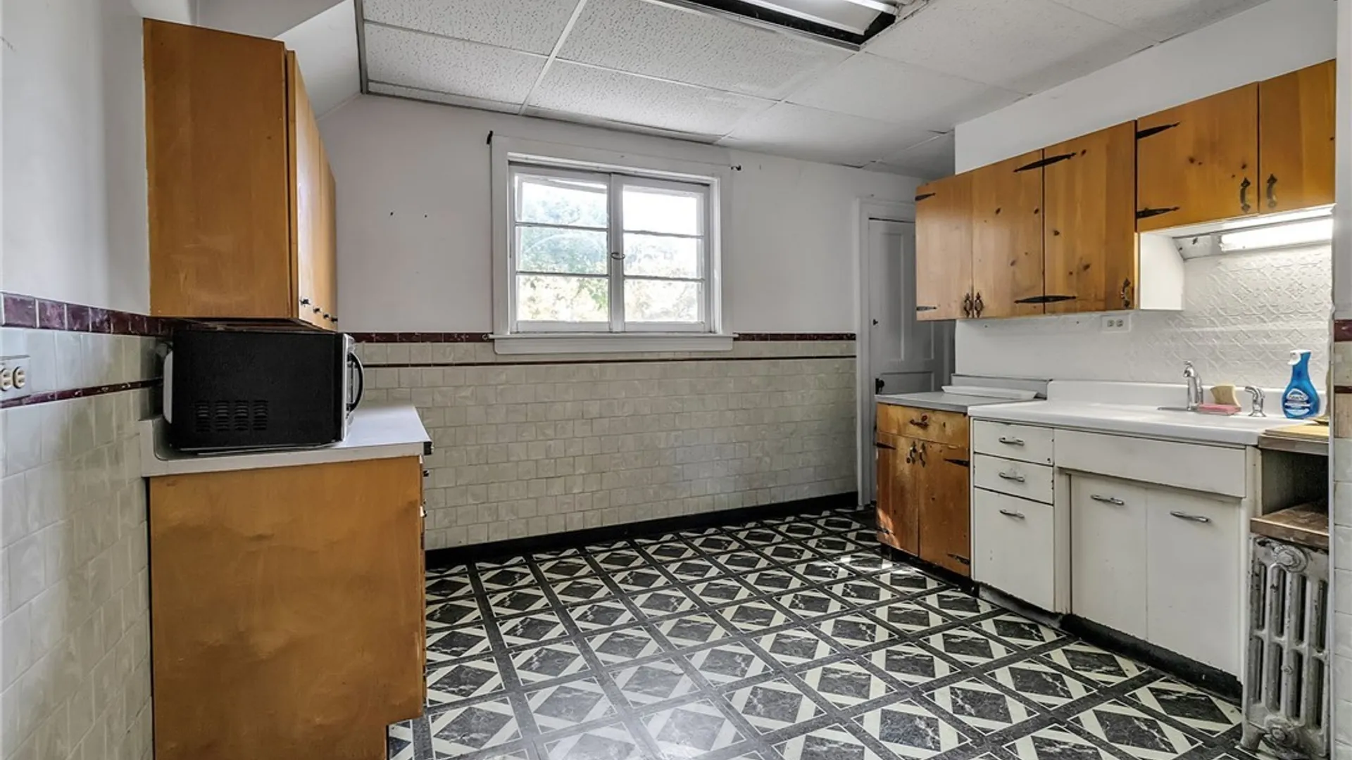 Property at 34 Saint James Place, Buffalo, NY 14222 29