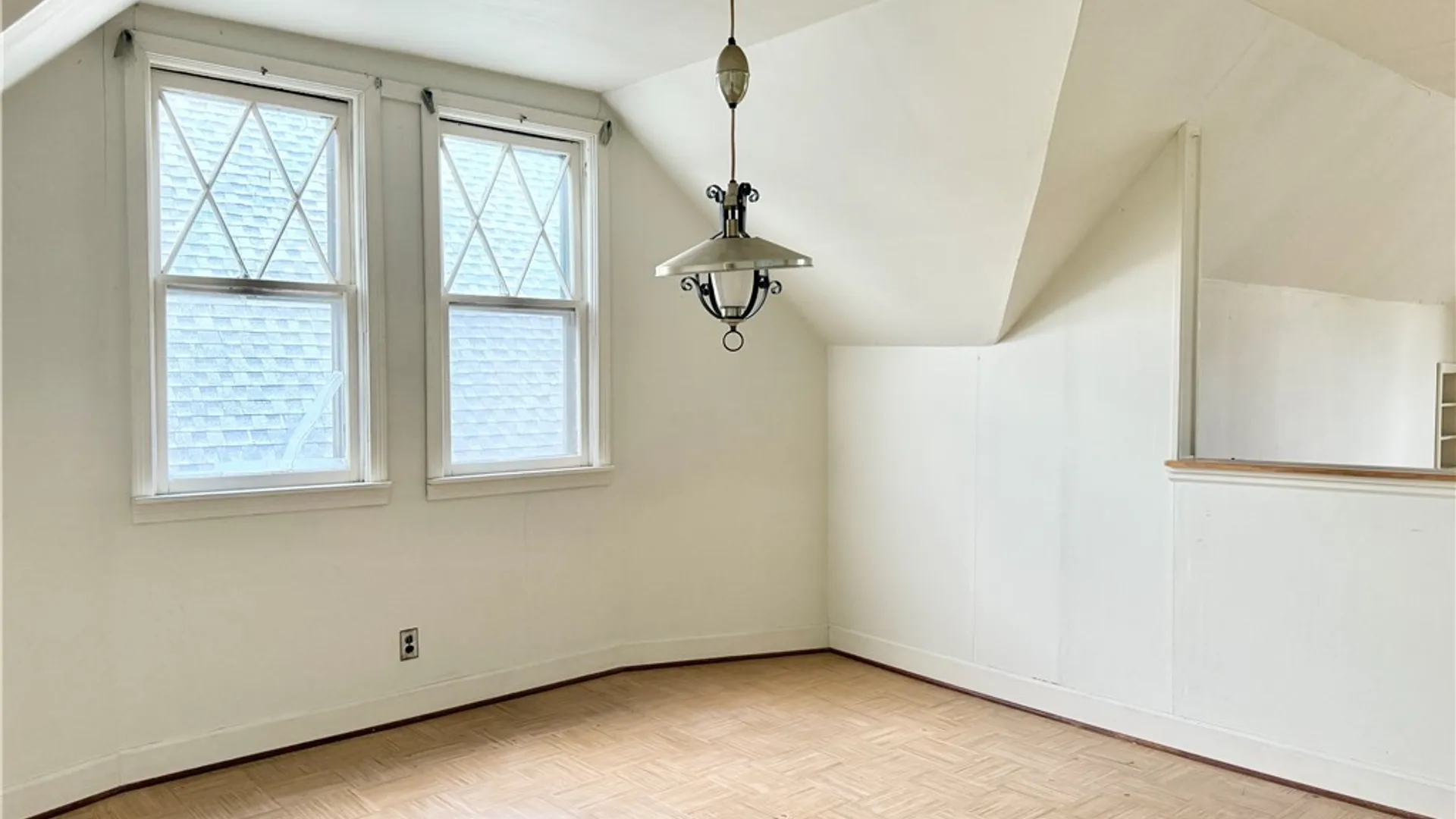 Property at 34 Saint James Place, Buffalo, NY 14222 34