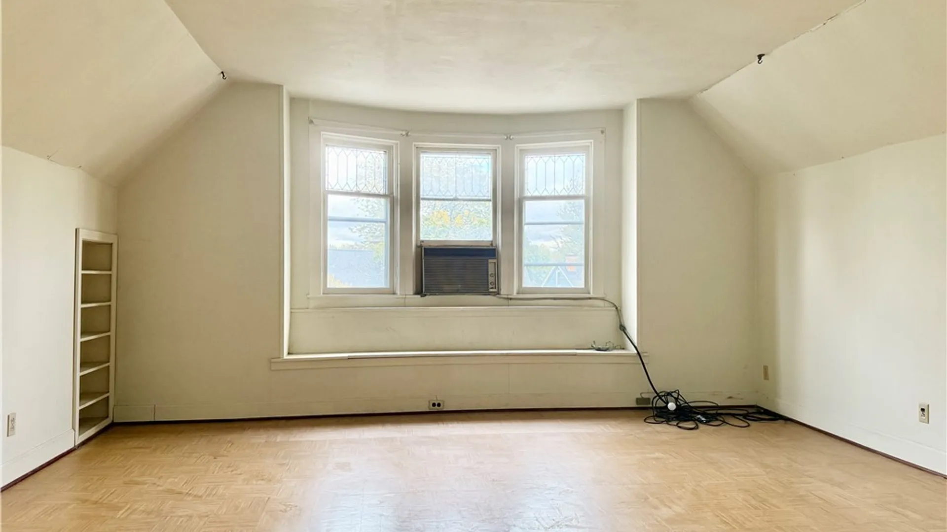Property at 34 Saint James Place, Buffalo, NY 14222 38