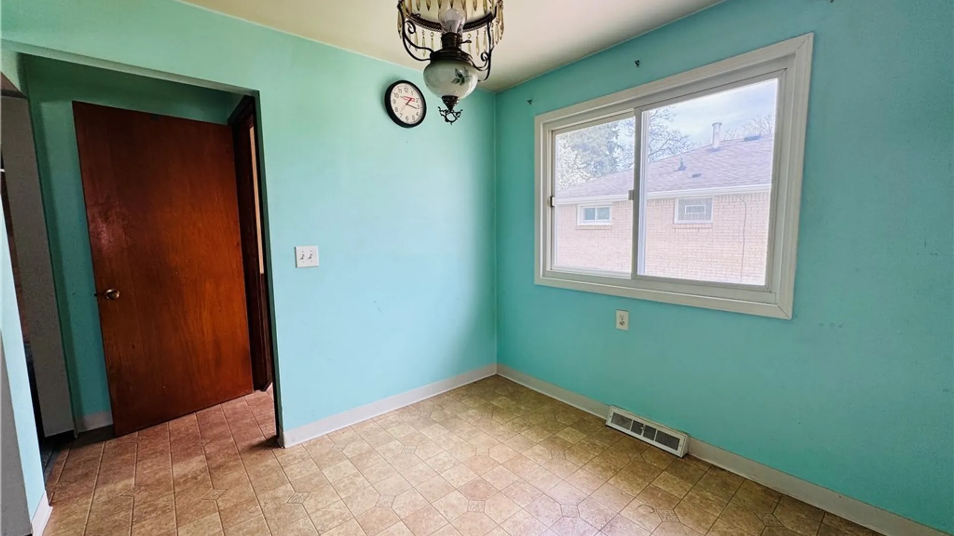 Property at 130 Zittel Street, Buffalo, NY 14210 14